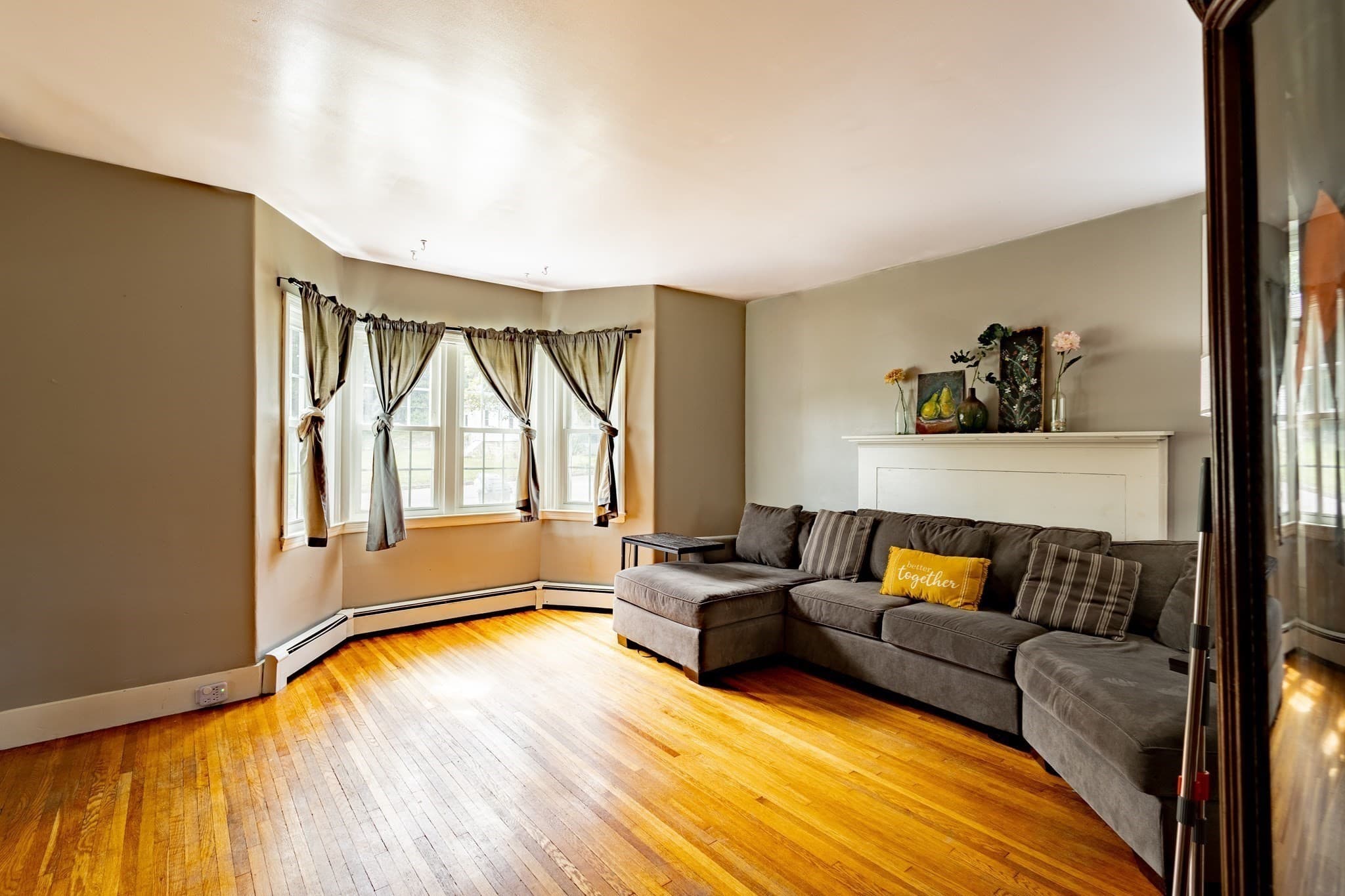 Single Family Residence at 147 W Broadway, Gardner MA 01440, Gardner, photo 11 of 25