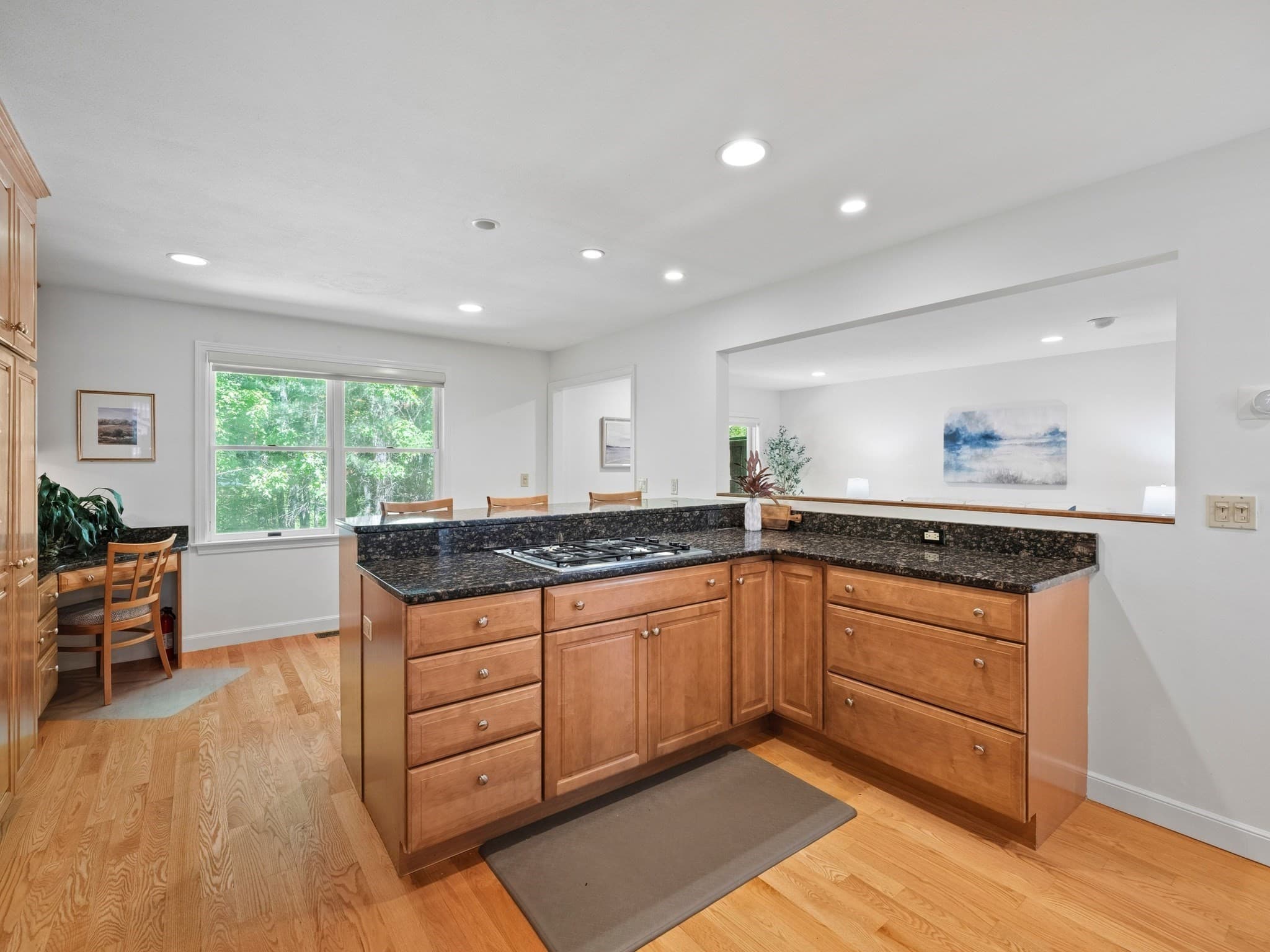 Condominium at 4 Quail Run # 4, Acton MA 01720, Acton, photo 12 of 35