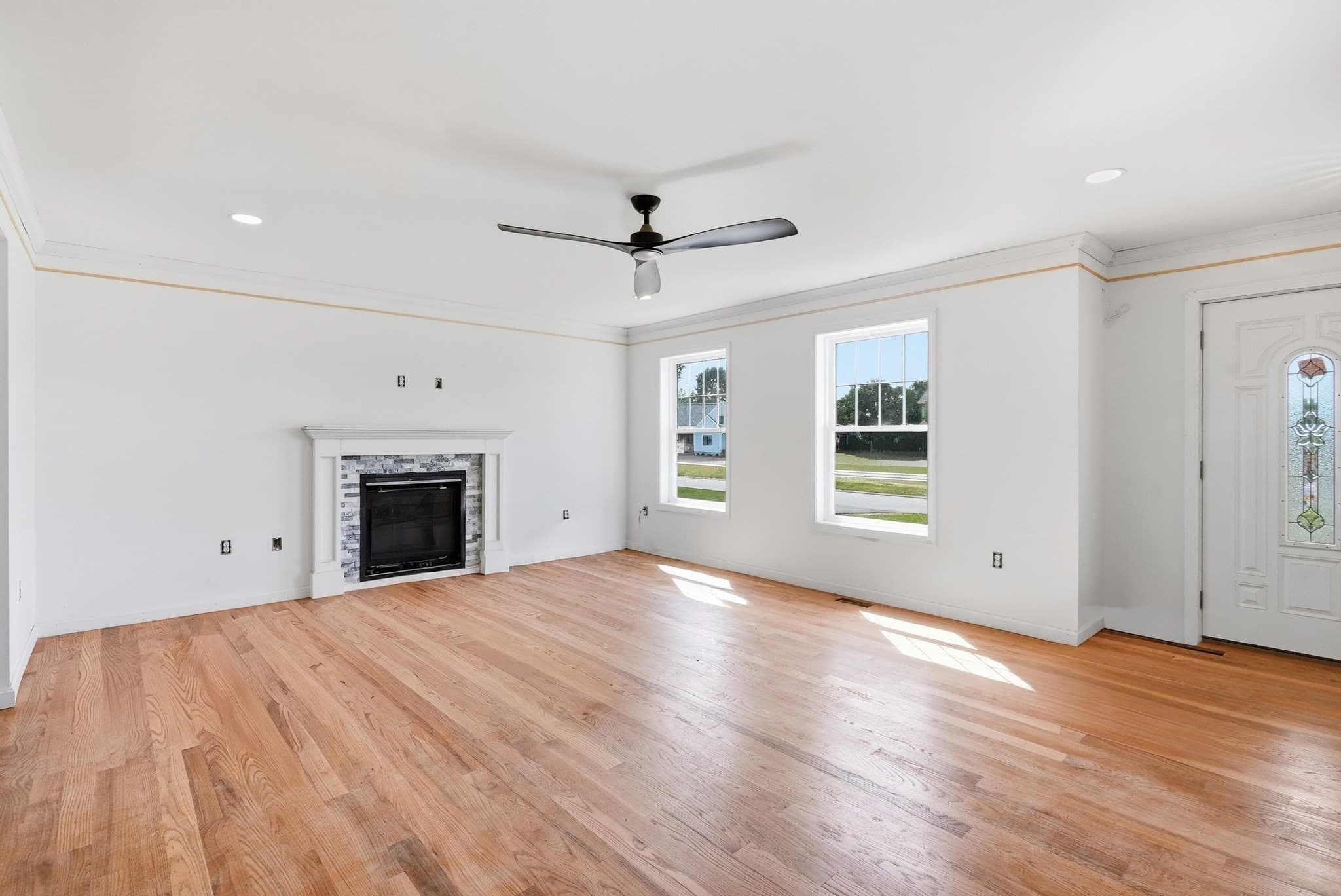 Single Family Residence at 10 Happy Acres, East Longmeadow MA 01028, East Longmeadow, photo 6 of 42