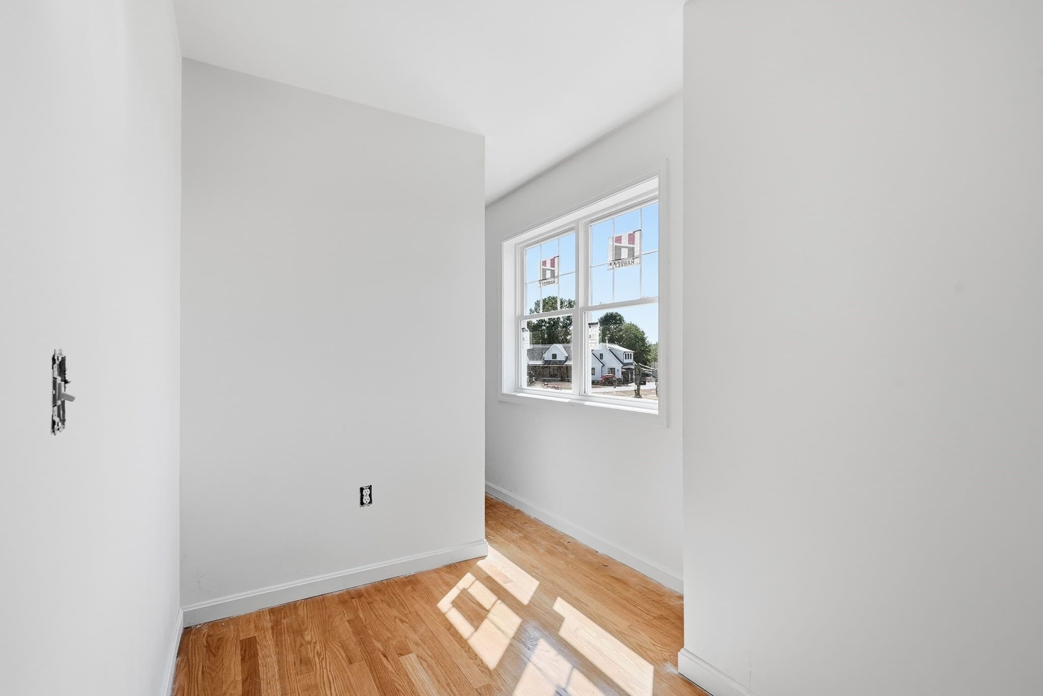 Single Family Residence at 10 Happy Acres, East Longmeadow MA 01028, East Longmeadow, photo 22 of 42