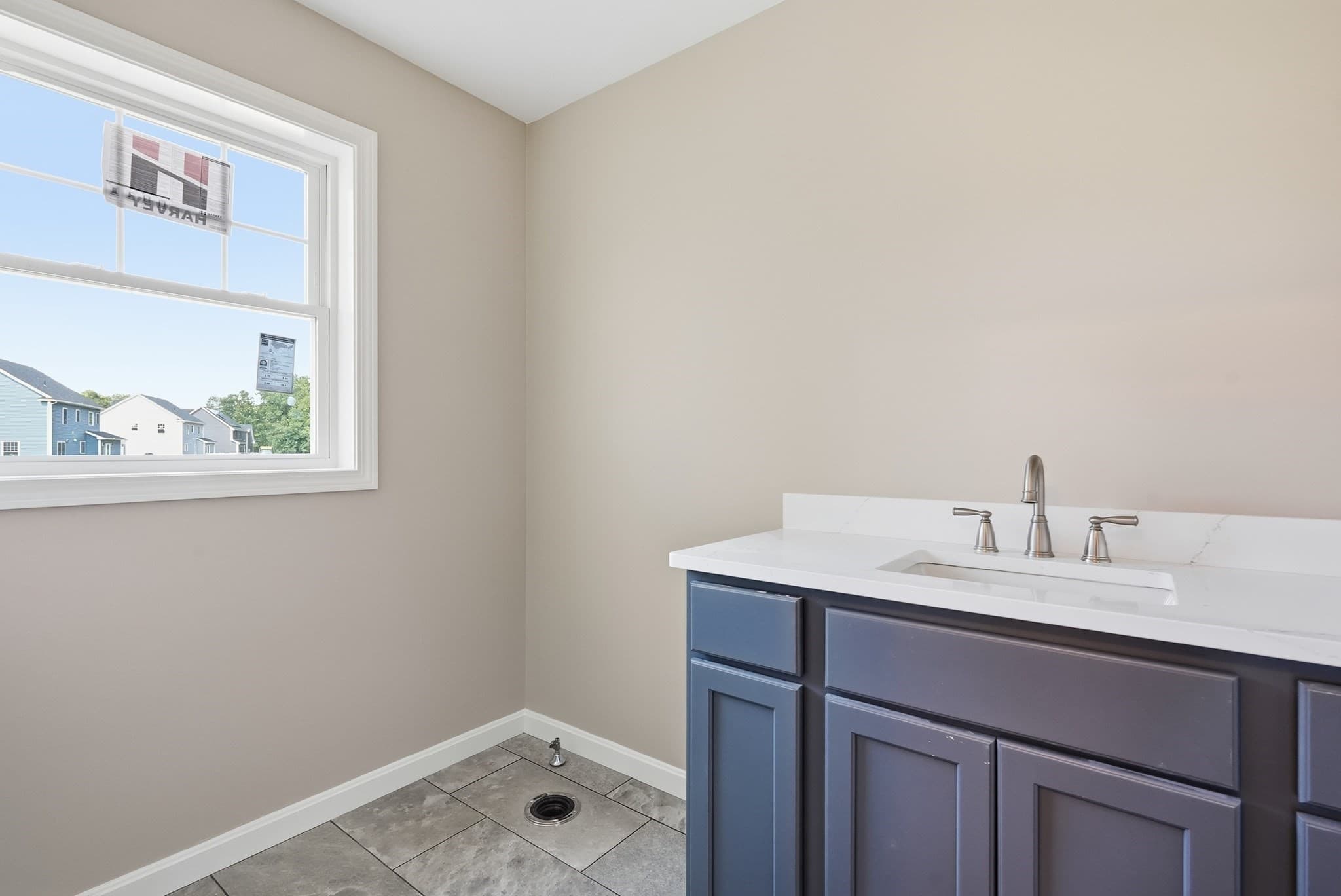 Single Family Residence at 10 Happy Acres, East Longmeadow MA 01028, East Longmeadow, photo 15 of 42