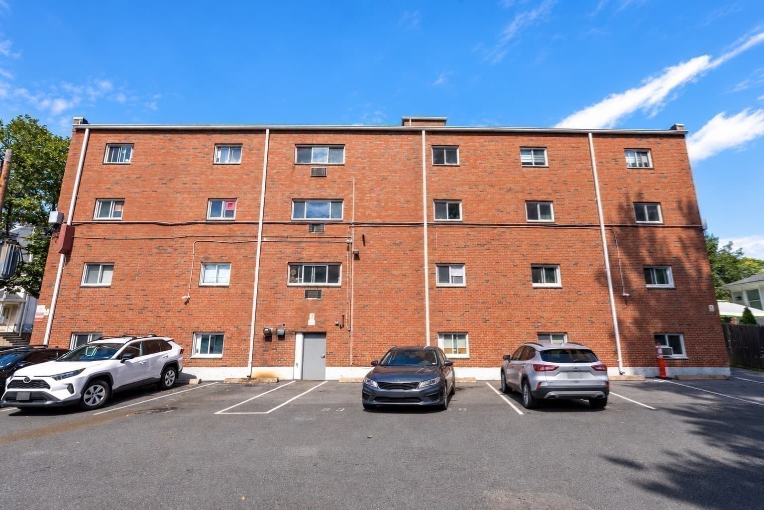Condominium at 183 Mt Auburn St # 15, Watertown MA 02472, Watertown, photo 14 of 15