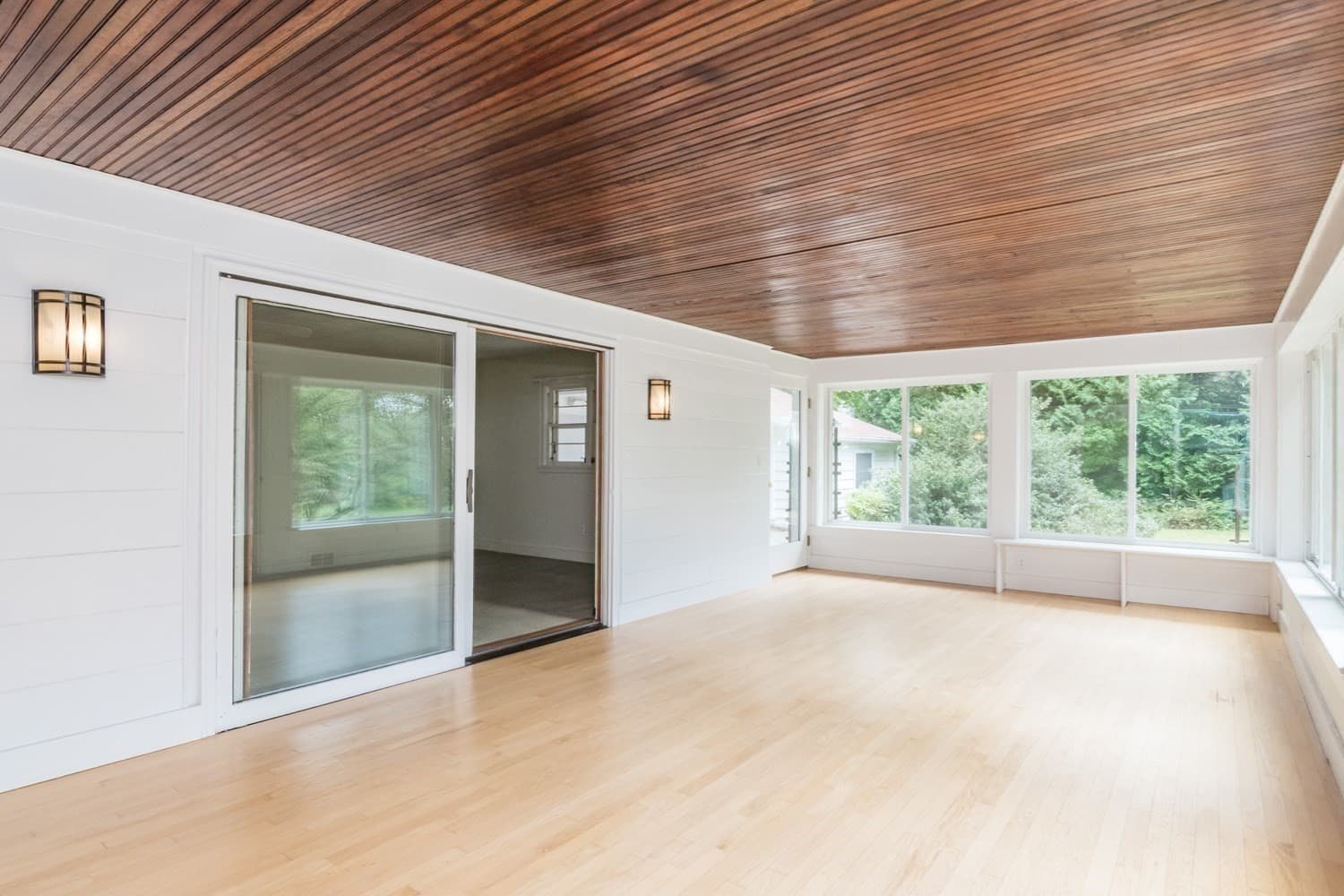 Single Family Residence at 136 Lincoln Avenue, Amherst MA 01002, Amherst, photo 24 of 36