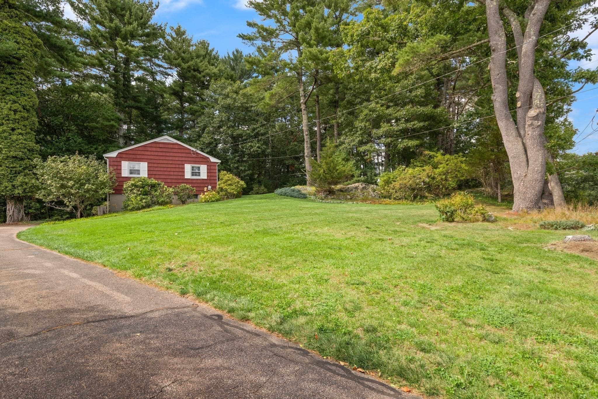 Single Family Residence at 93 Seekonk Street, Norfolk MA 02056, Norfolk, photo 8 of 34