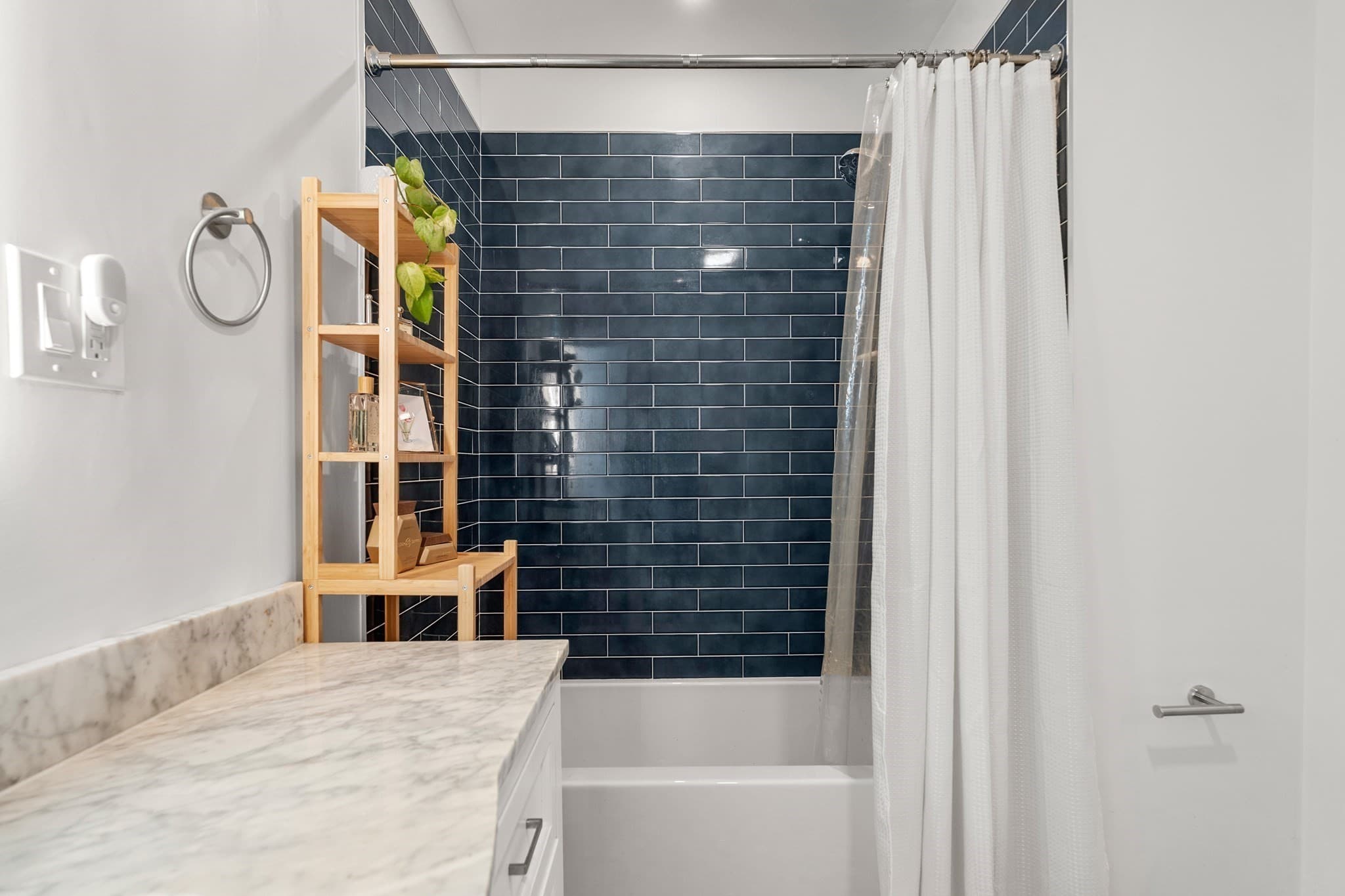 Condominium at 784 East 4th # 1, Boston MA 02127, Boston, photo 13 of 25