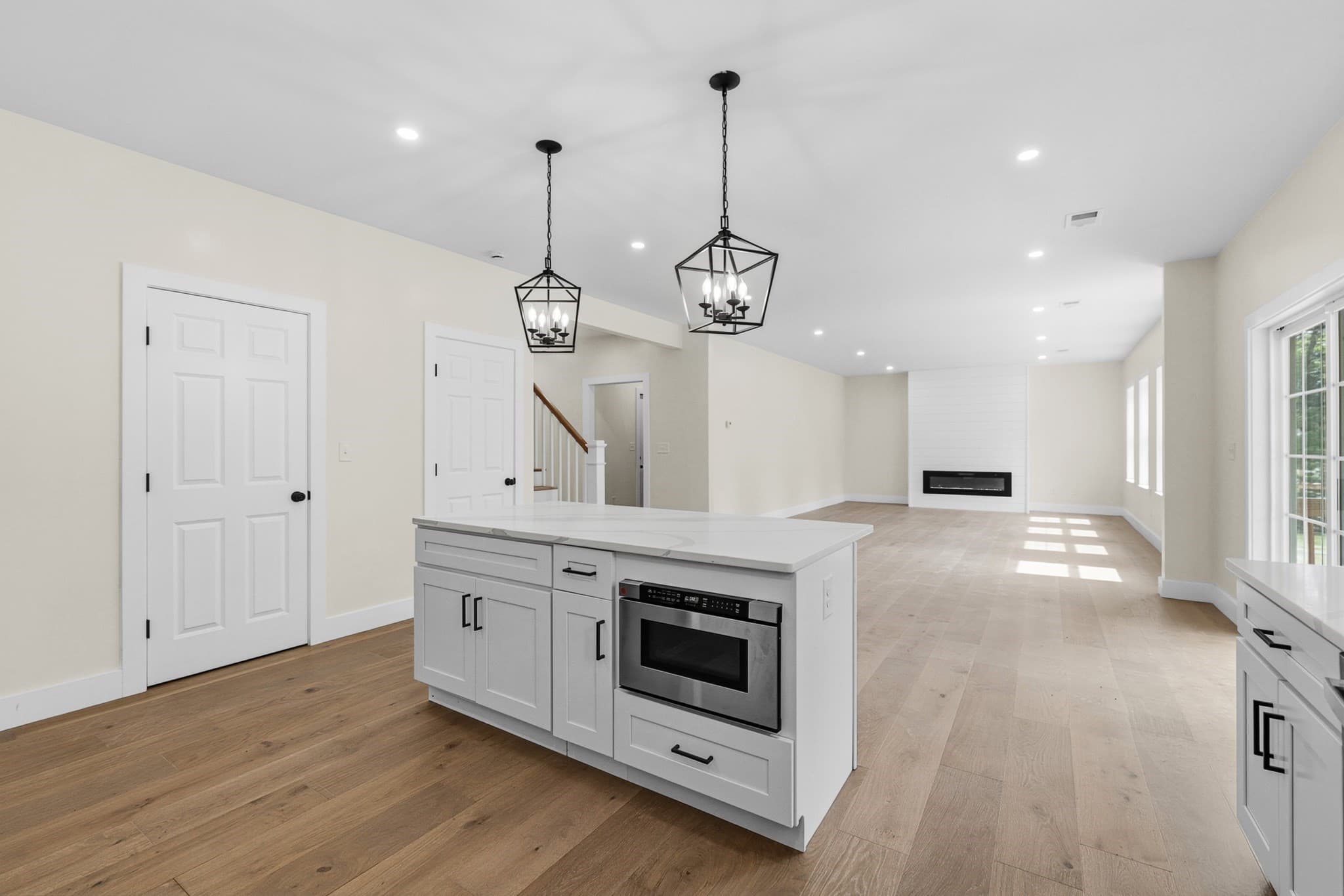 Single Family Residence at 33 Seabiscuit Dr, Plymouth MA 02360, Plymouth, photo 18 of 40