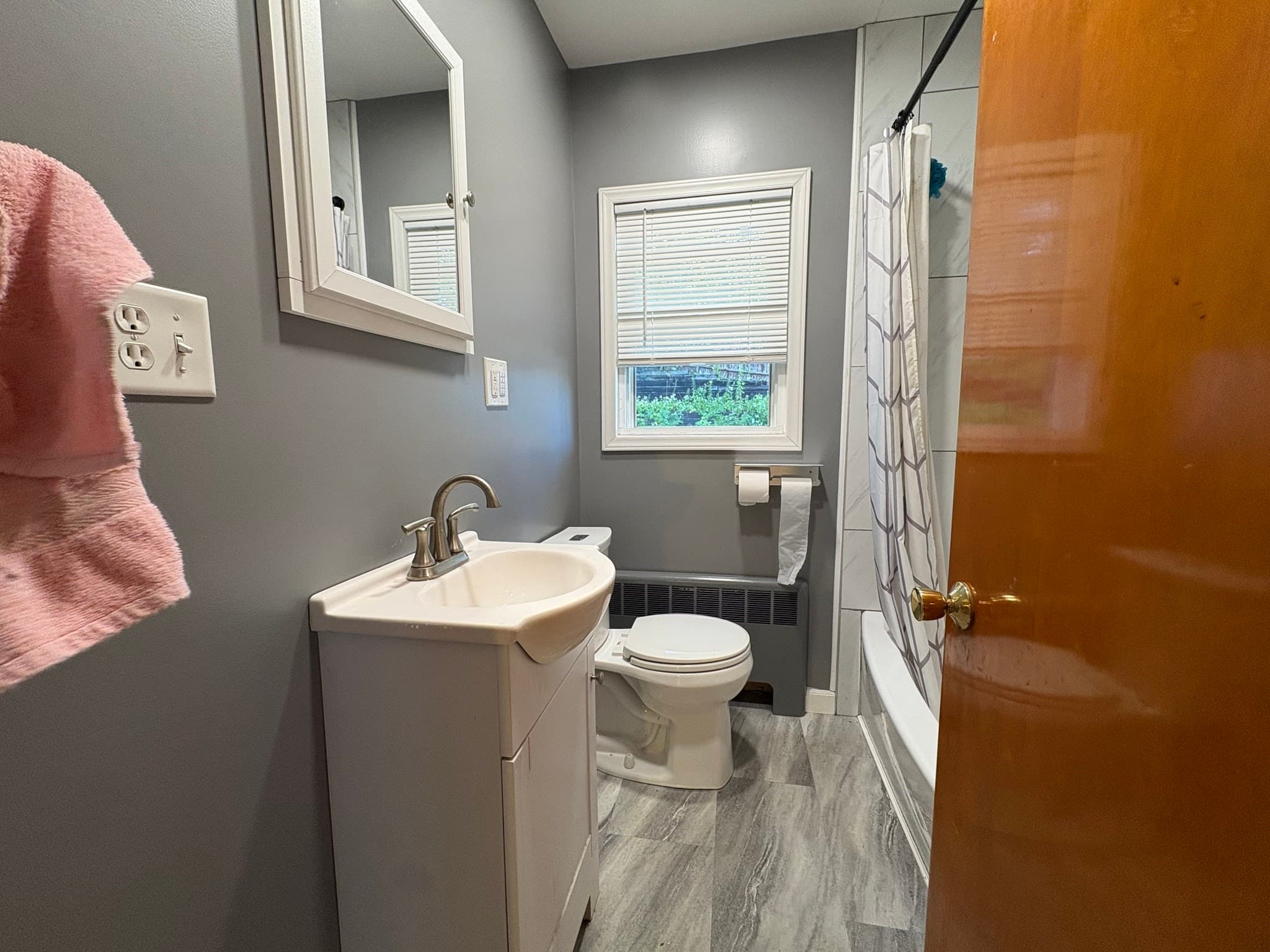 Single Family Residence at 1 Fiske Ave, Saugus MA 01906, Saugus, photo 14 of 14