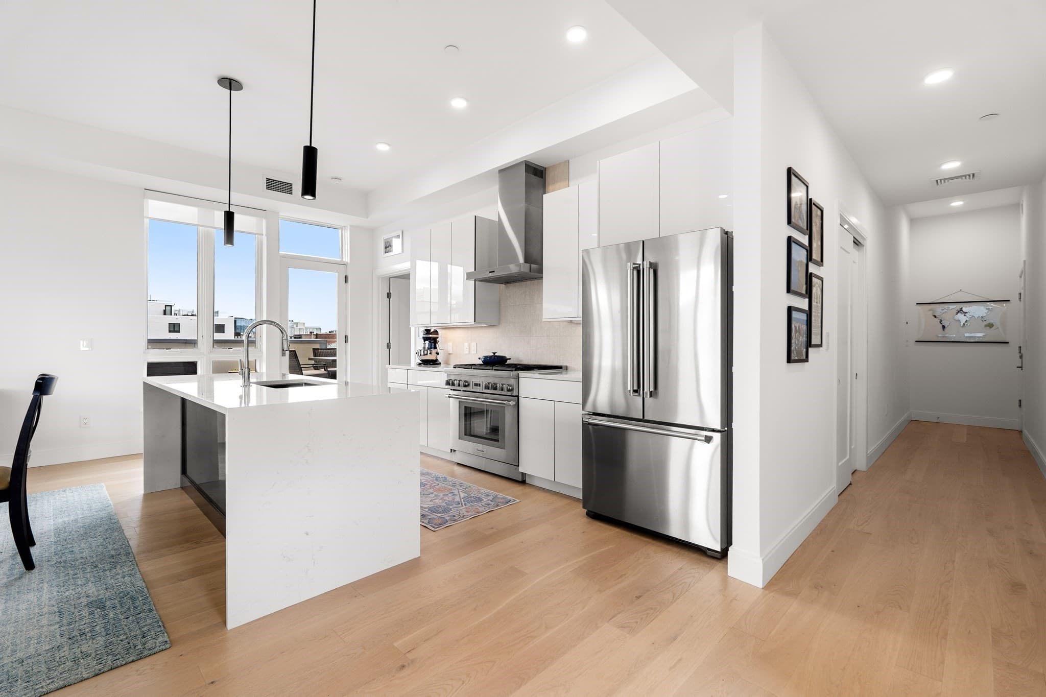 Condominium at 20 West Fifth # 5I, Boston MA 02127, photo 5 of 25