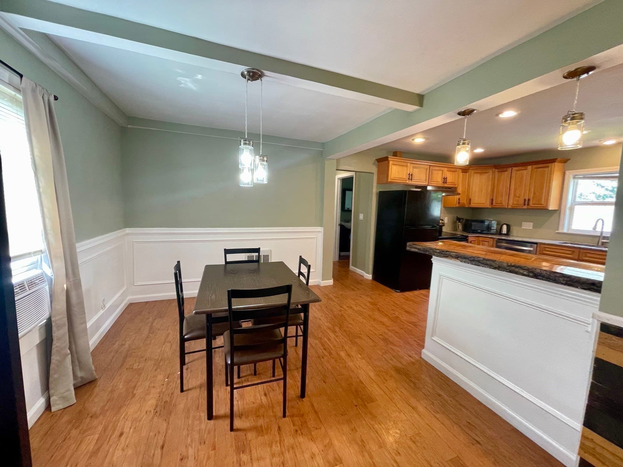 Single Family Residence at 222 Parker St, Springfield MA 01151, Springfield, photo 7 of 28