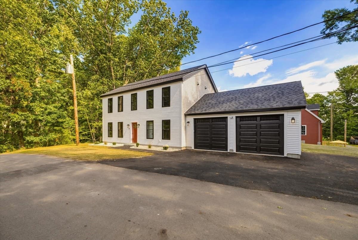 43 Arrow Trail, Groton MA 01450