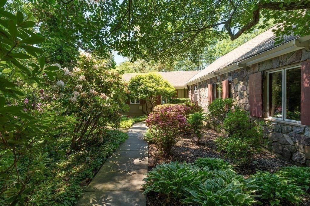 Single Family Residence at 9 Elm Top, Beverly MA 01915, Beverly, photo 26 of 40