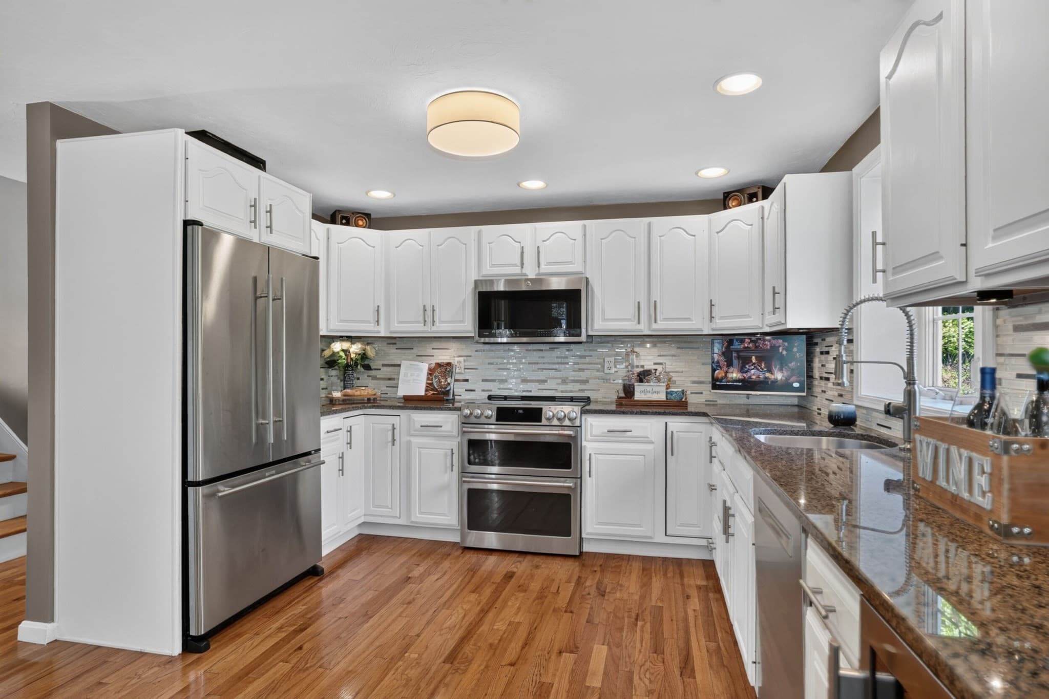 Single Family Residence at 293 Brigham Street, Hudson MA 01749, Hudson, photo 4 of 42