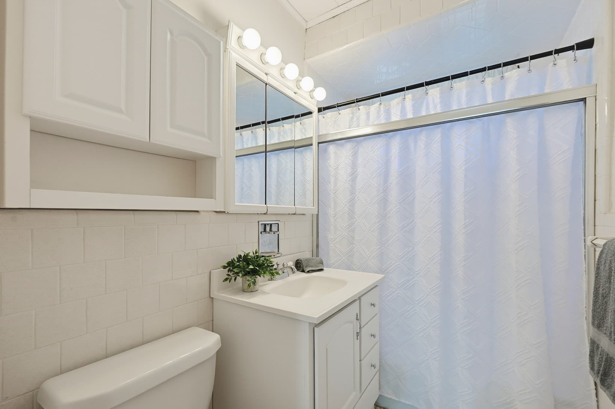 Single Family Residence at 148 Washington St, Medford MA 02155, Medford, photo 26 of 42