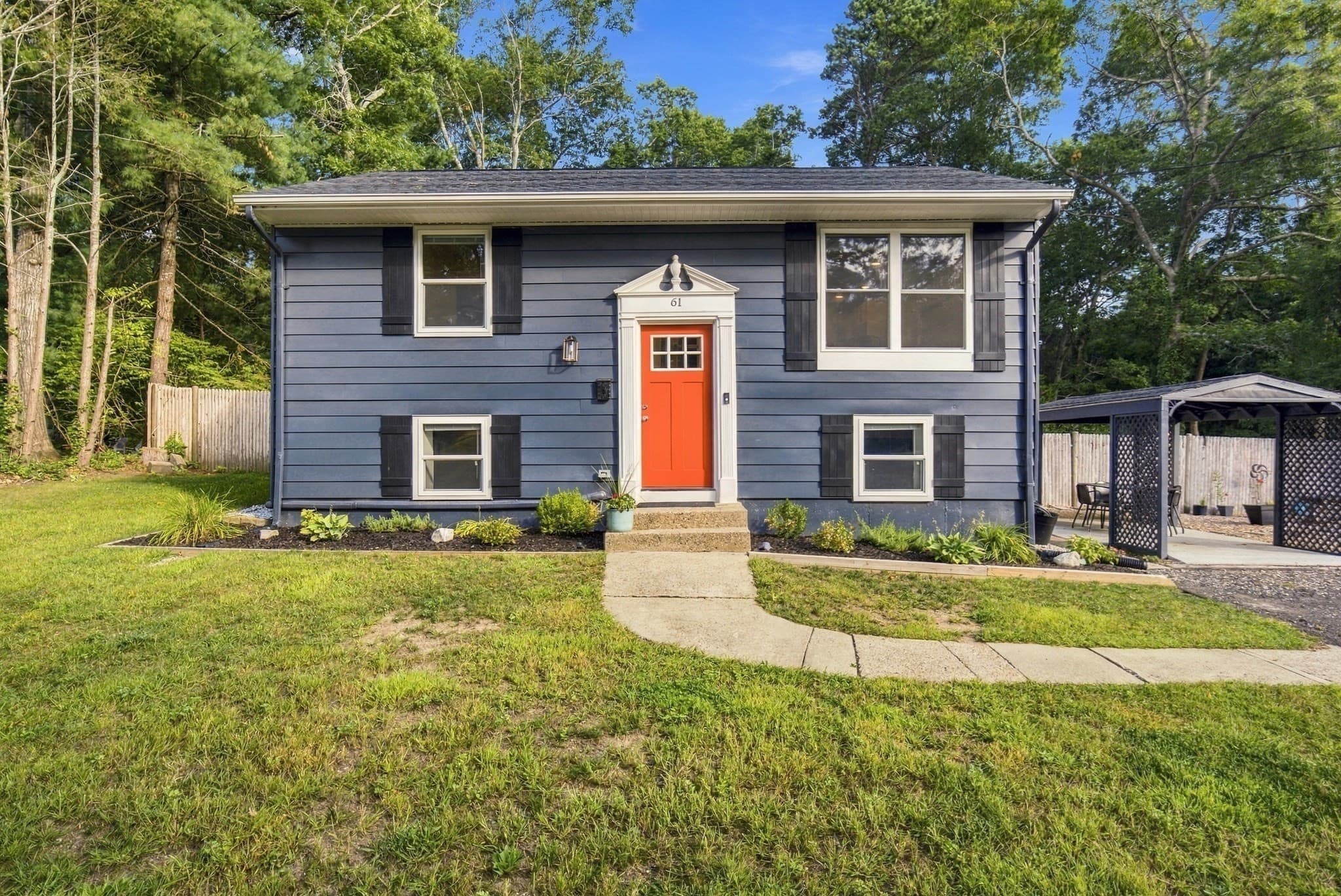 61 Esta Road, Plymouth MA 02360