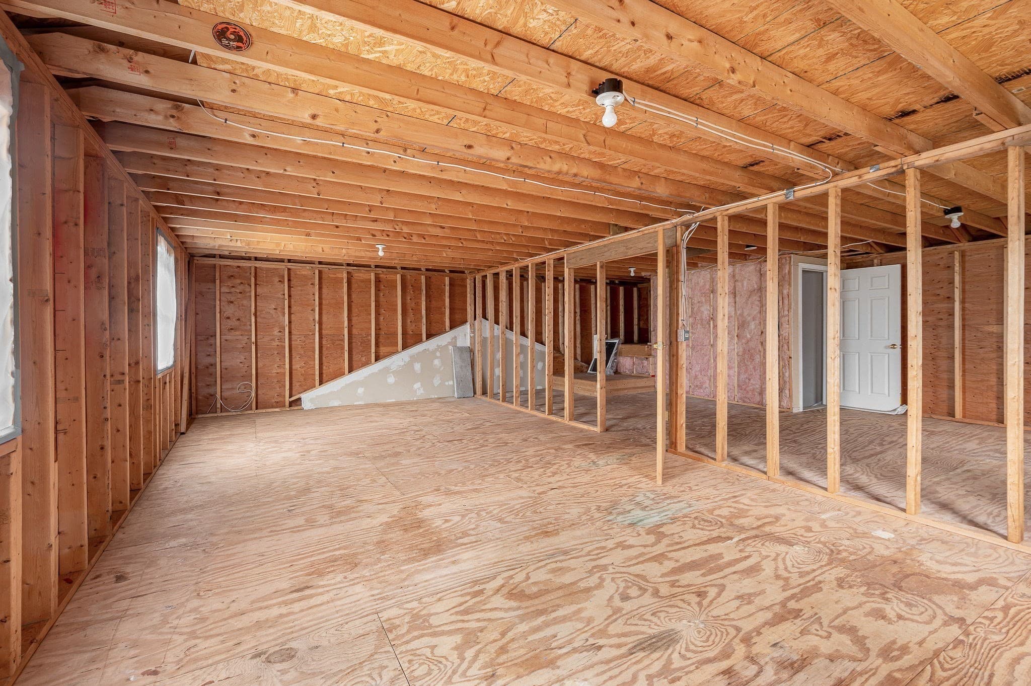 Single Family Residence at 115 Sladen St, Dracut MA 01826, Dracut, photo 23 of 39