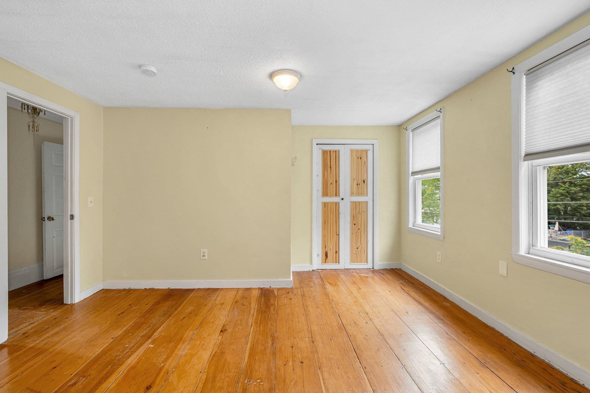Single Family Residence at 115 Sladen St, Dracut MA 01826, Dracut, photo 27 of 39