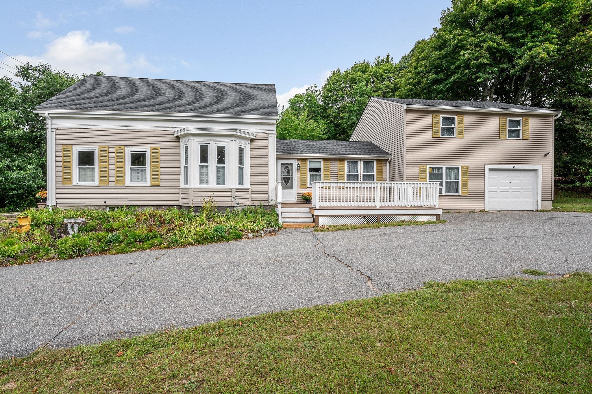 Single Family Residence at 115 Sladen St, Dracut MA 01826, Dracut, photo 36 of 39