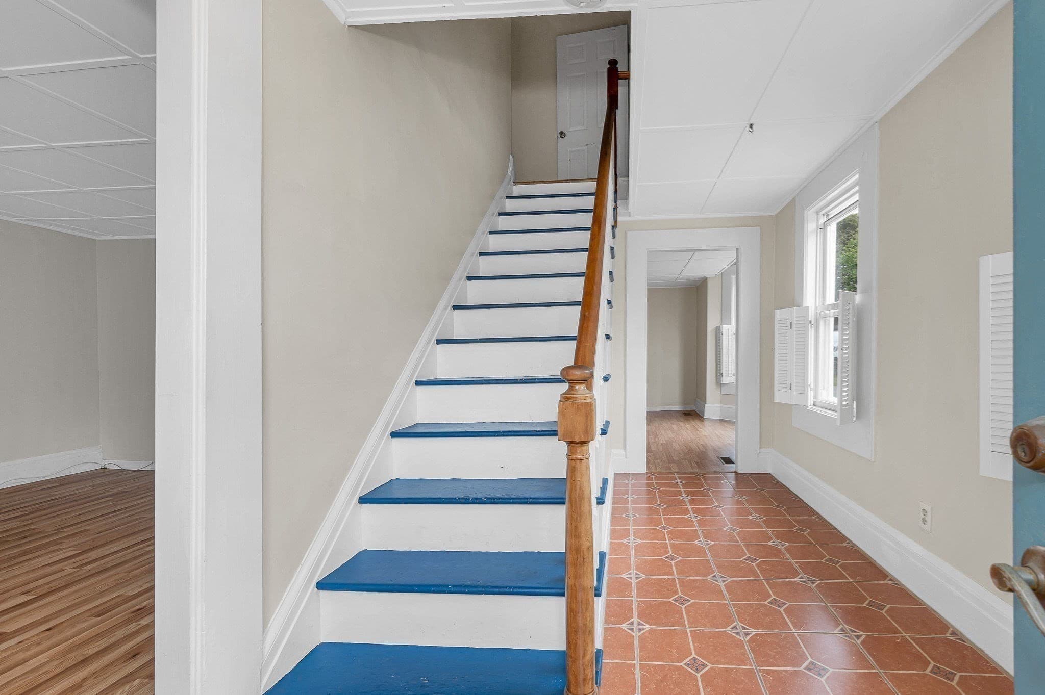 Single Family Residence at 115 Sladen St, Dracut MA 01826, Dracut, photo 9 of 39