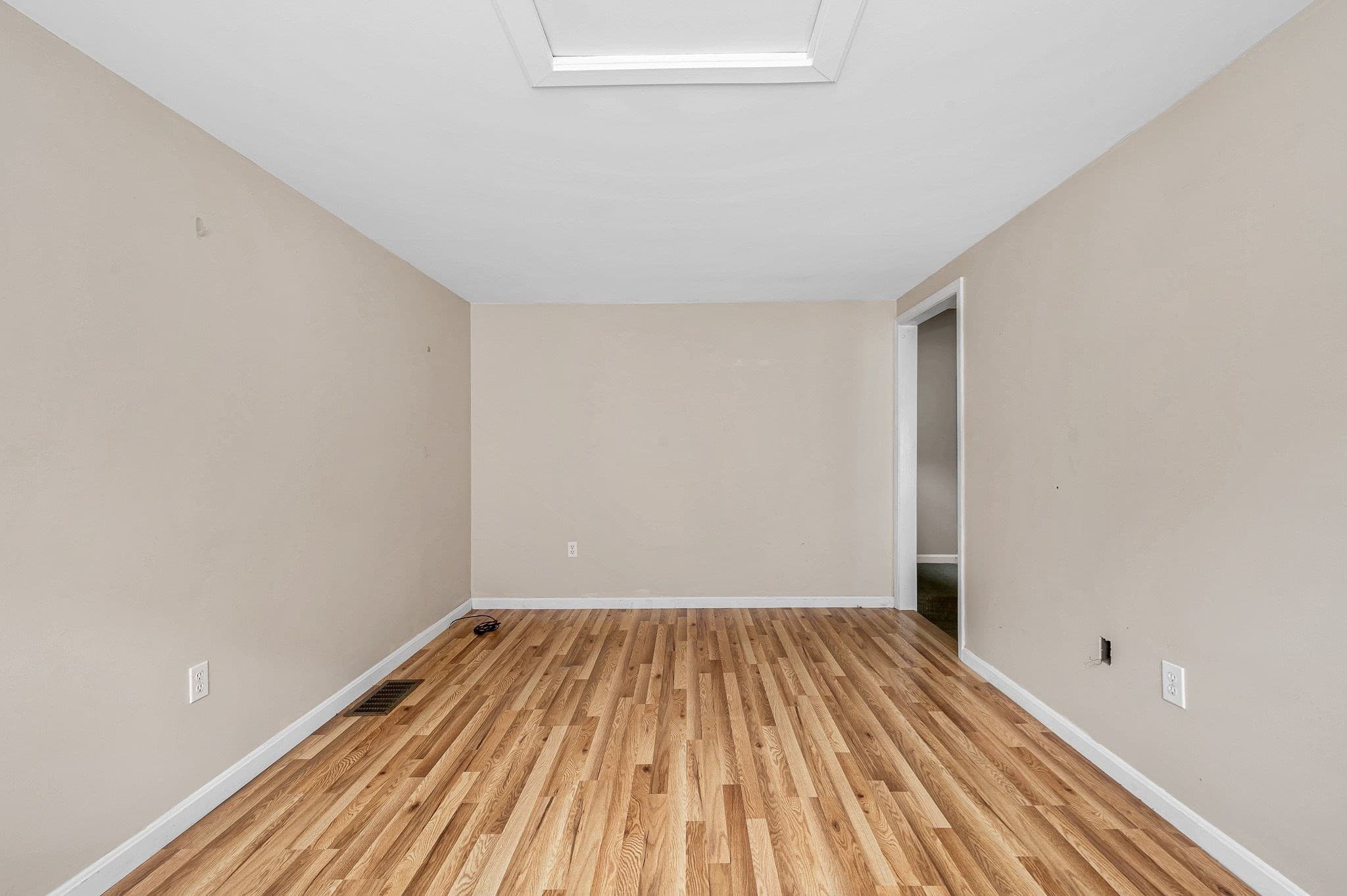 Single Family Residence at 115 Sladen St, Dracut MA 01826, Dracut, photo 15 of 39