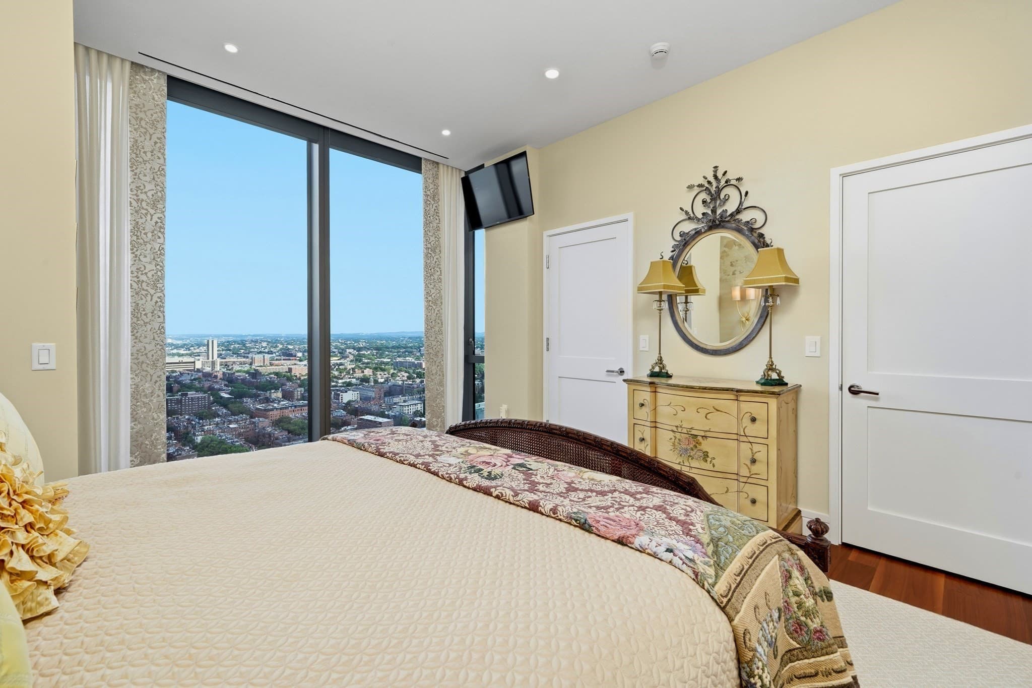 Condominium at 1 Dalton St # 3205, Boston MA 02199, Boston, photo 18 of 42