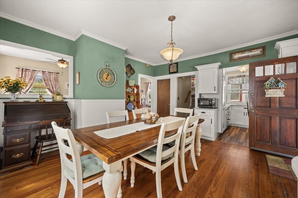 Single Family Residence at 287 Wood St, New Bedford MA 02745, New Bedford, photo 25 of 38