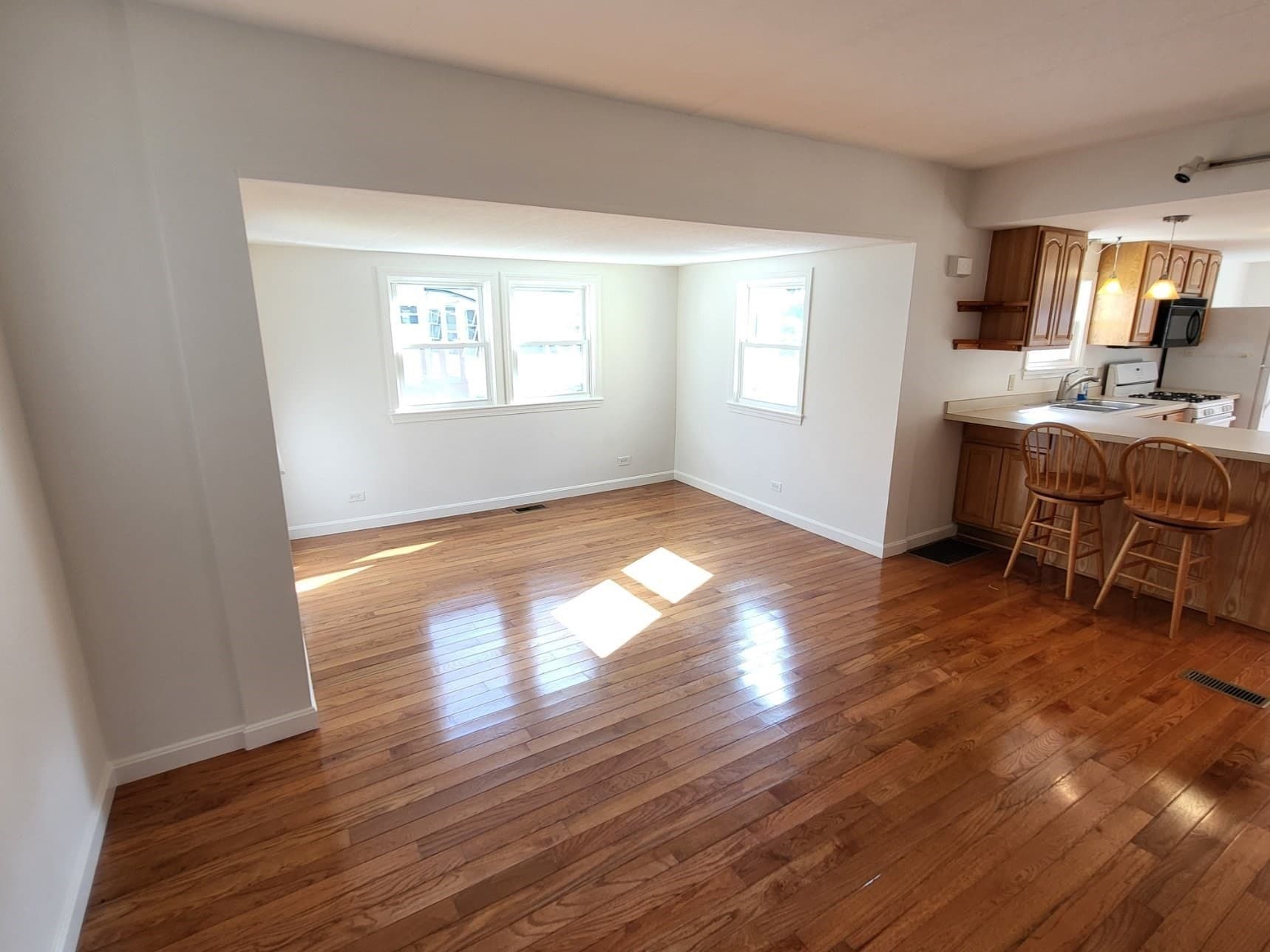 Mobile Home at 45 Redwood Drive, Halifax MA 02338, Halifax, photo 11 of 24