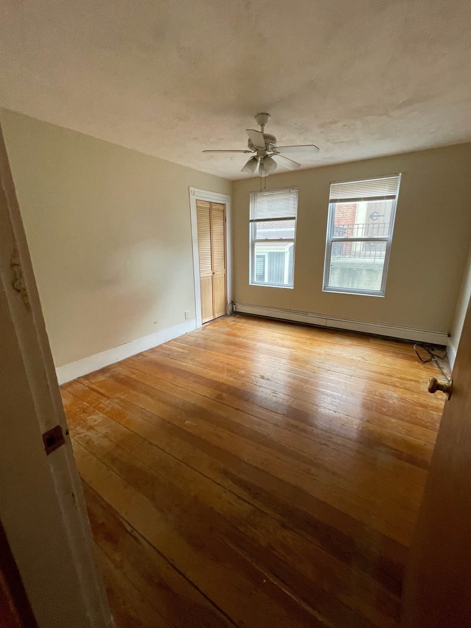 Condominium at 849 E Broadway # 1, Boston MA 02127, photo 3 of 21