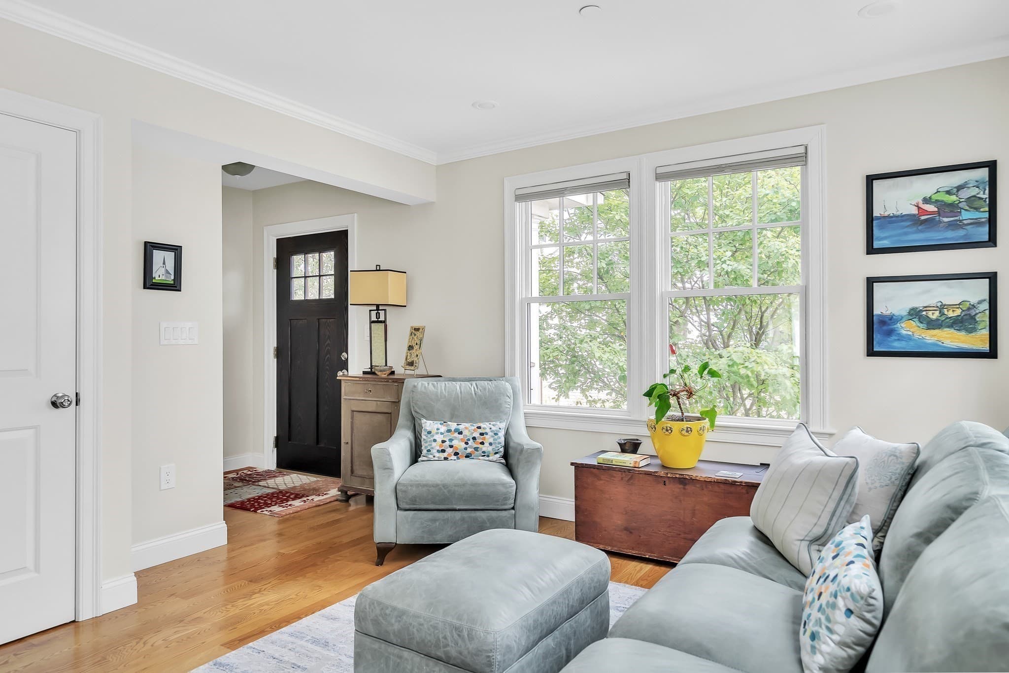 Condominium at 33 Clyde St # 1, Somerville MA 02145, Somerville, photo 3 of 29