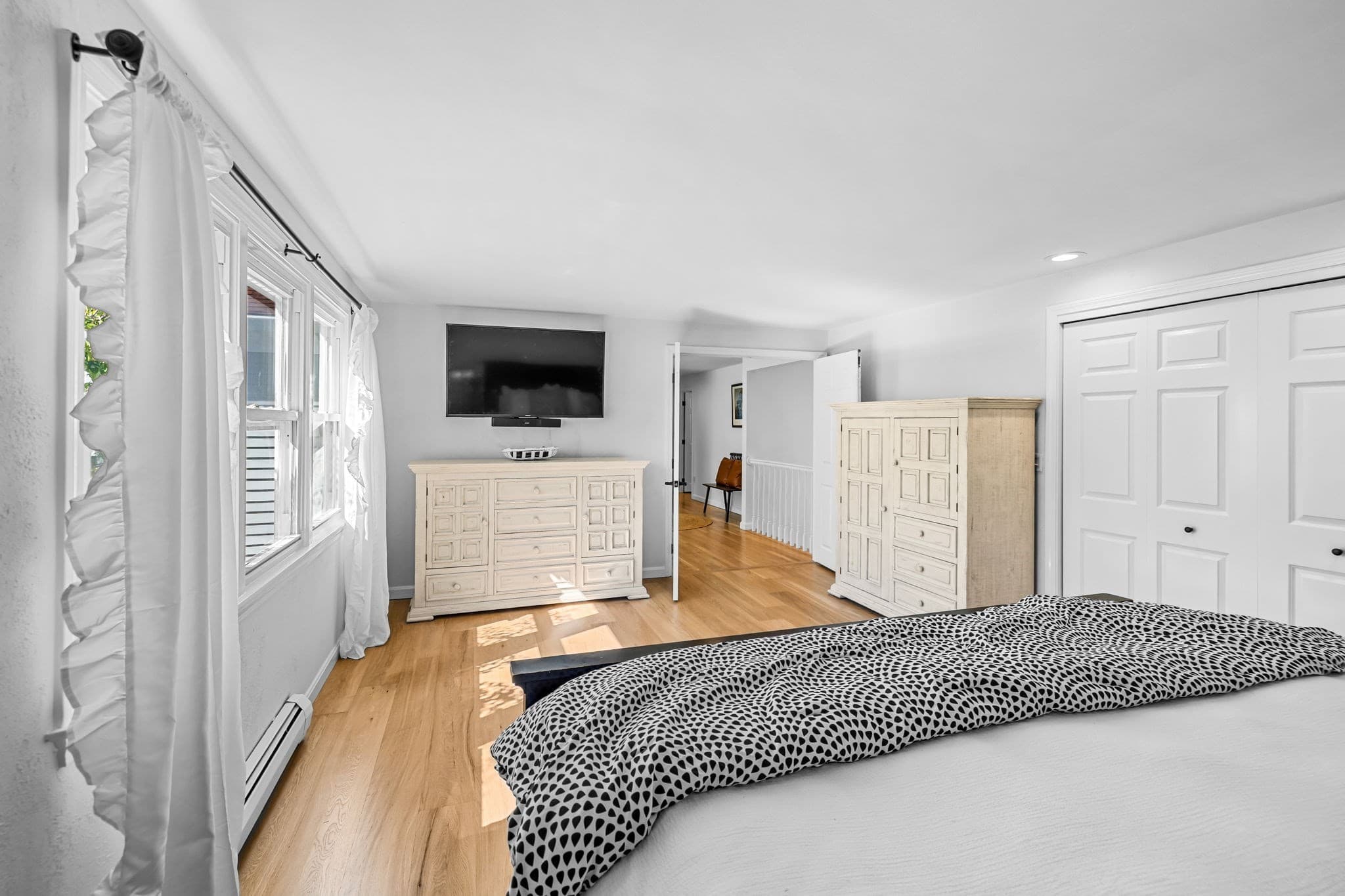 Single Family Residence at 65 Rivers Edge Rd, Falmouth MA 02536, Falmouth, photo 20 of 39