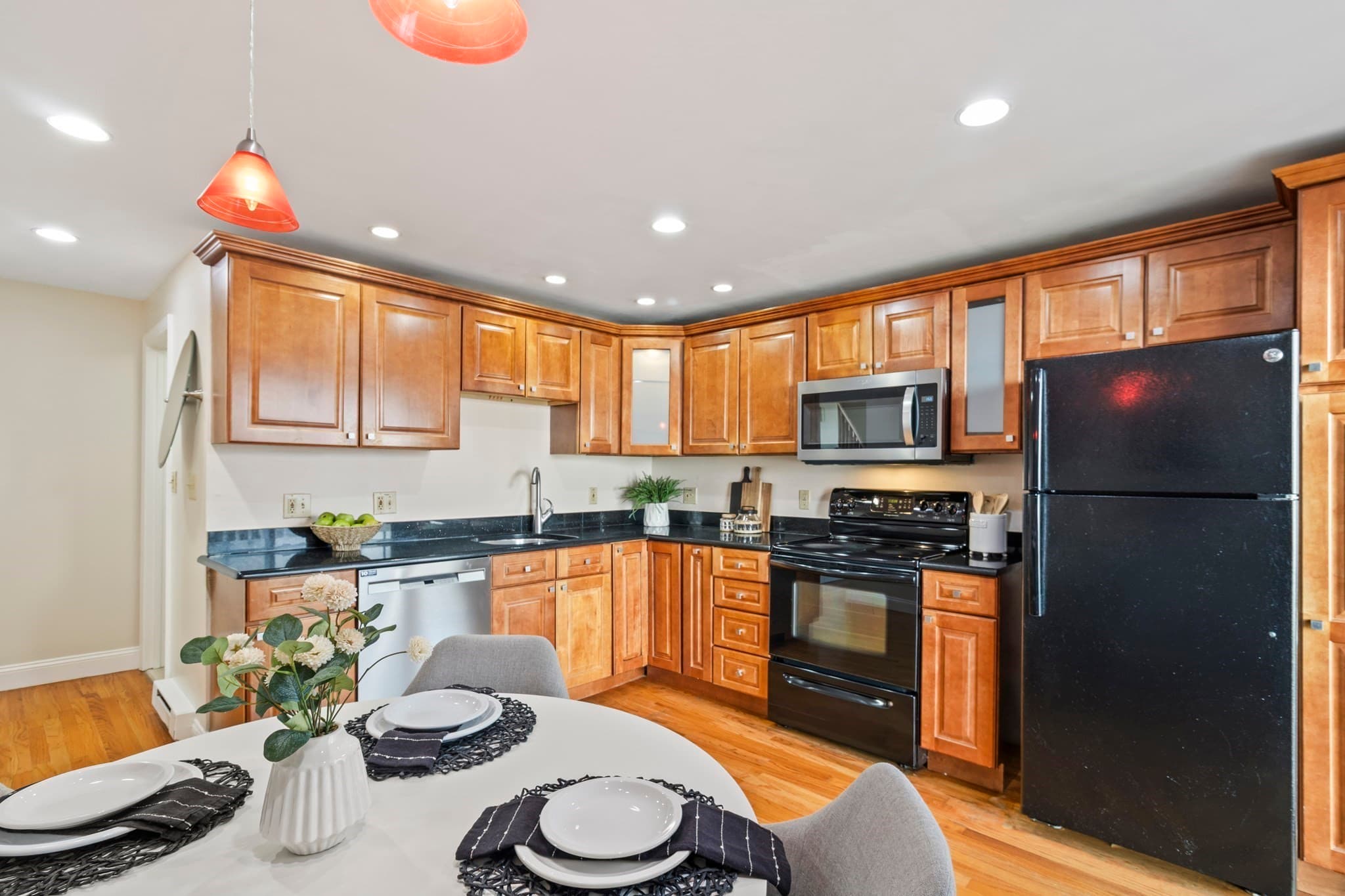 Condominium at 10 Erick Rd # 32, Mansfield MA 02048, Mansfield, photo 9 of 26