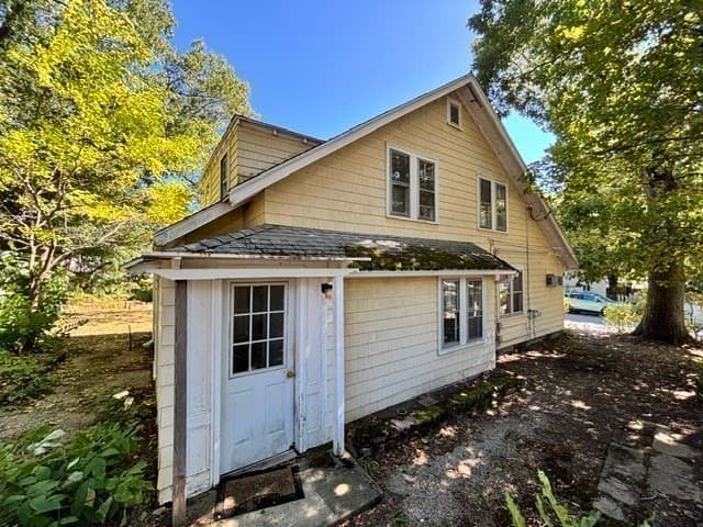 2 Family - 2 Units Up/Down at 126 Lakehurst Ave, Weymouth MA 02189, Weymouth, photo 12 of 26