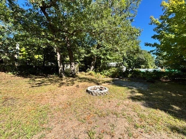 2 Family - 2 Units Up/Down at 126 Lakehurst Ave, Weymouth MA 02189, Weymouth, photo 3 of 26