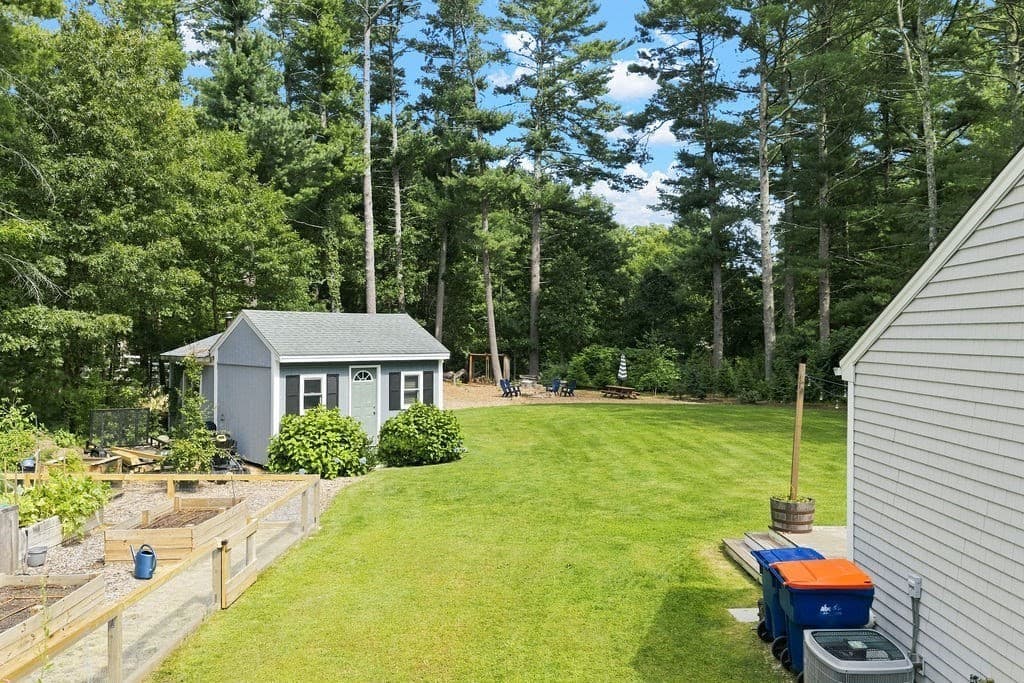 Single Family Residence at 21 Great Meadow Dr, Carver MA 02330, Carver, photo 22 of 28