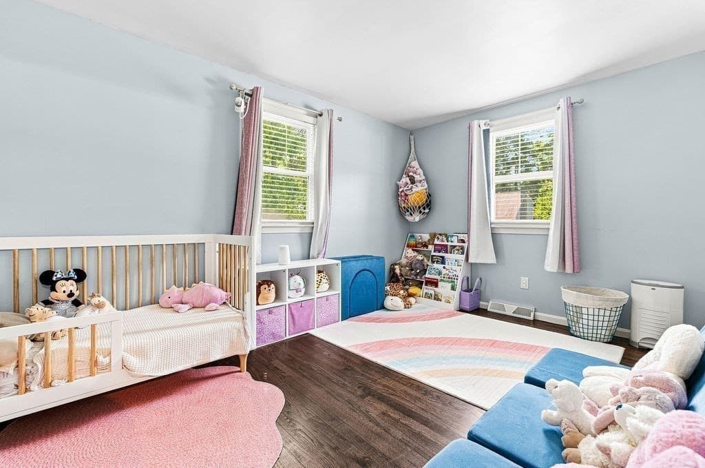Single Family Residence at 21 Great Meadow Dr, Carver MA 02330, Carver, photo 10 of 28