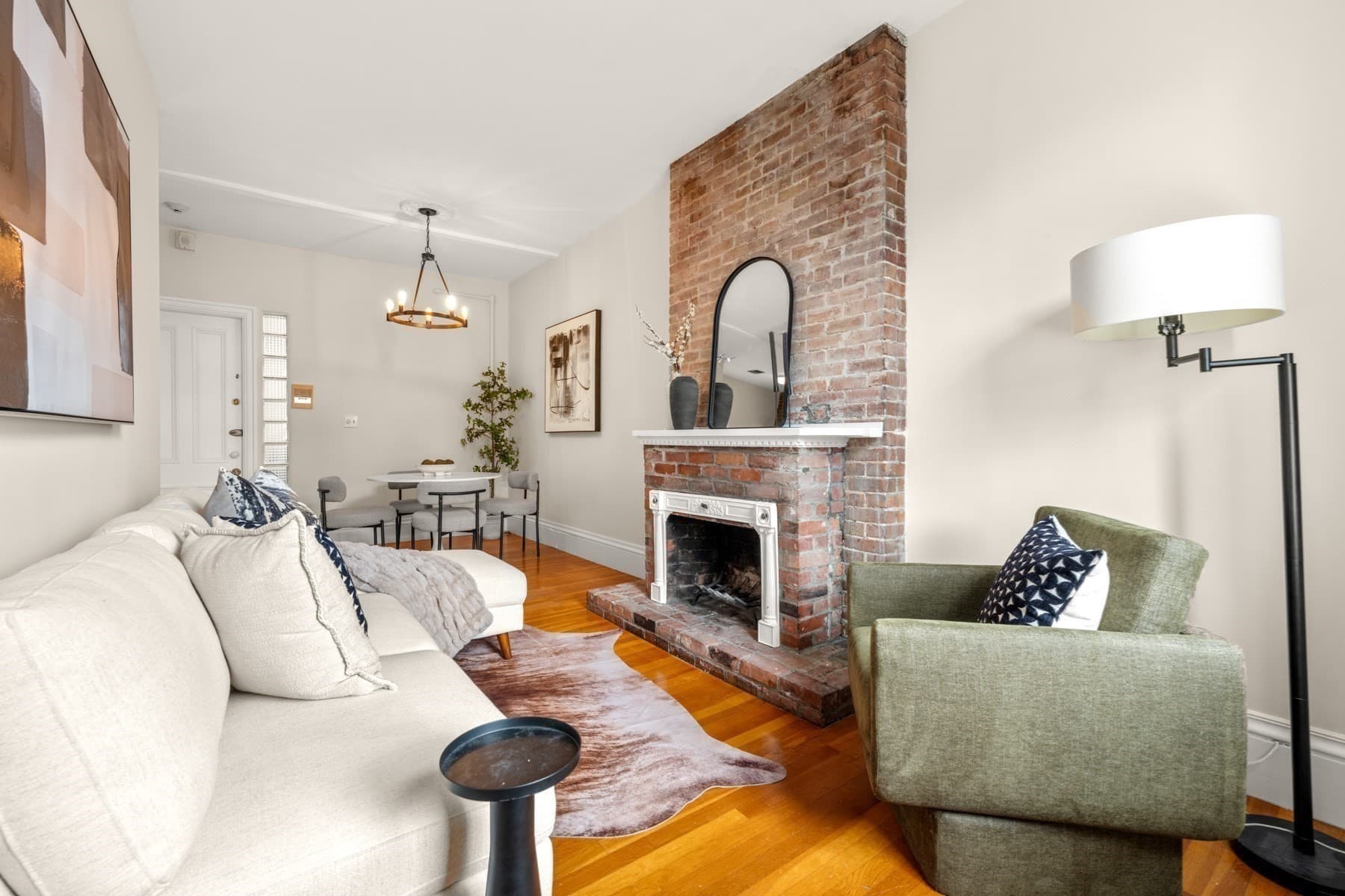 Condominium at 167 Beacon St # 12, Boston MA 02116, photo 4 of 32
