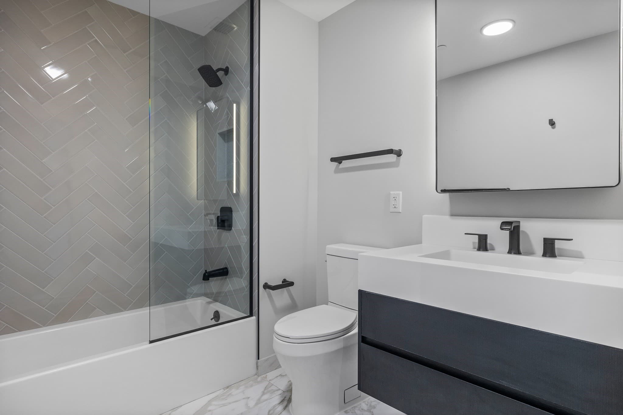Condominium at 55 Lagrange St # 1010, Boston MA 02116, photo 8 of 11