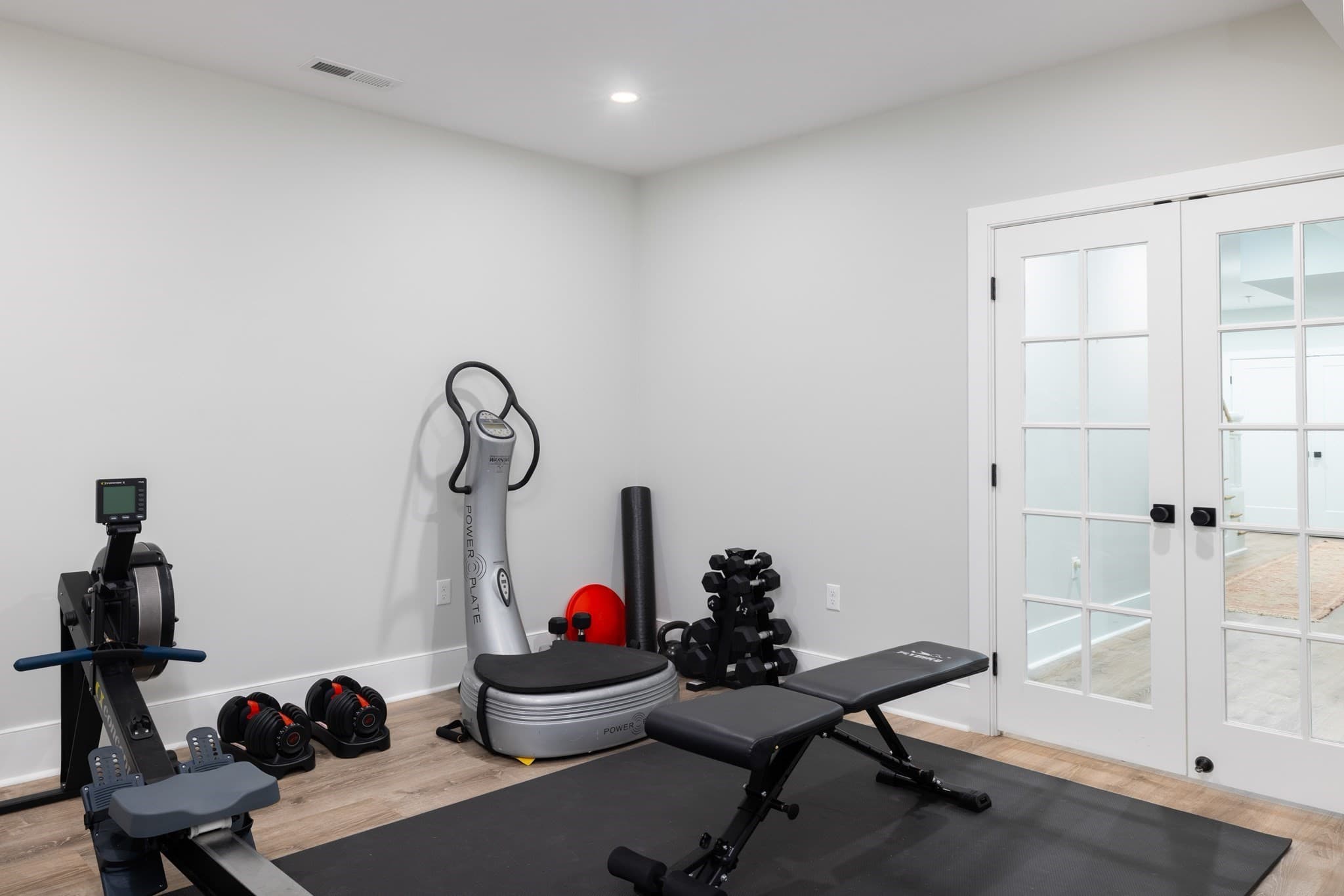 Condominium at 119 Norwood Ave # 119, Newton MA 02460, Newton, photo 20 of 23