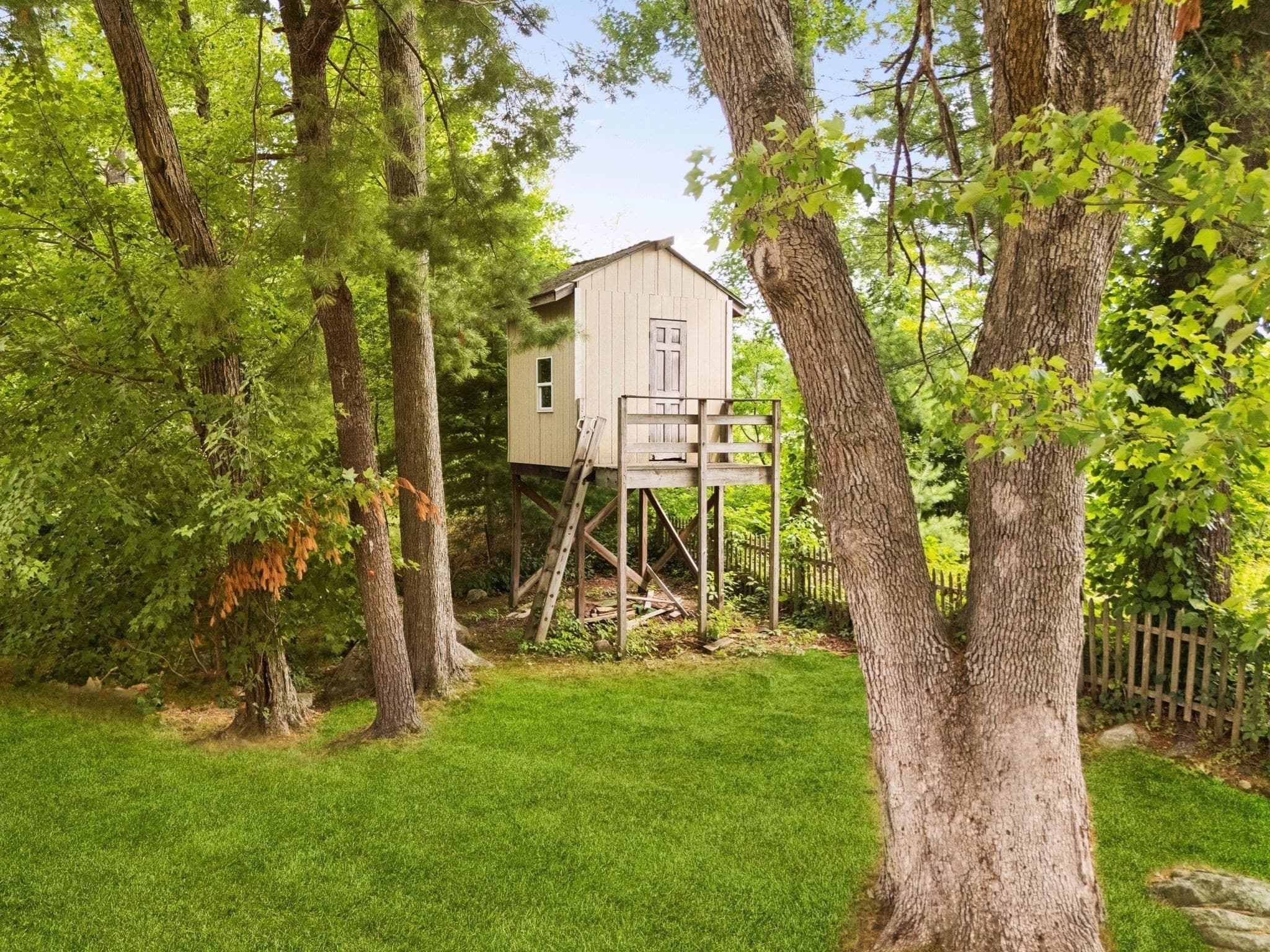 Single Family Residence at 185 Marked Tree Rd, Holliston MA 01746, Holliston, photo 29 of 29
