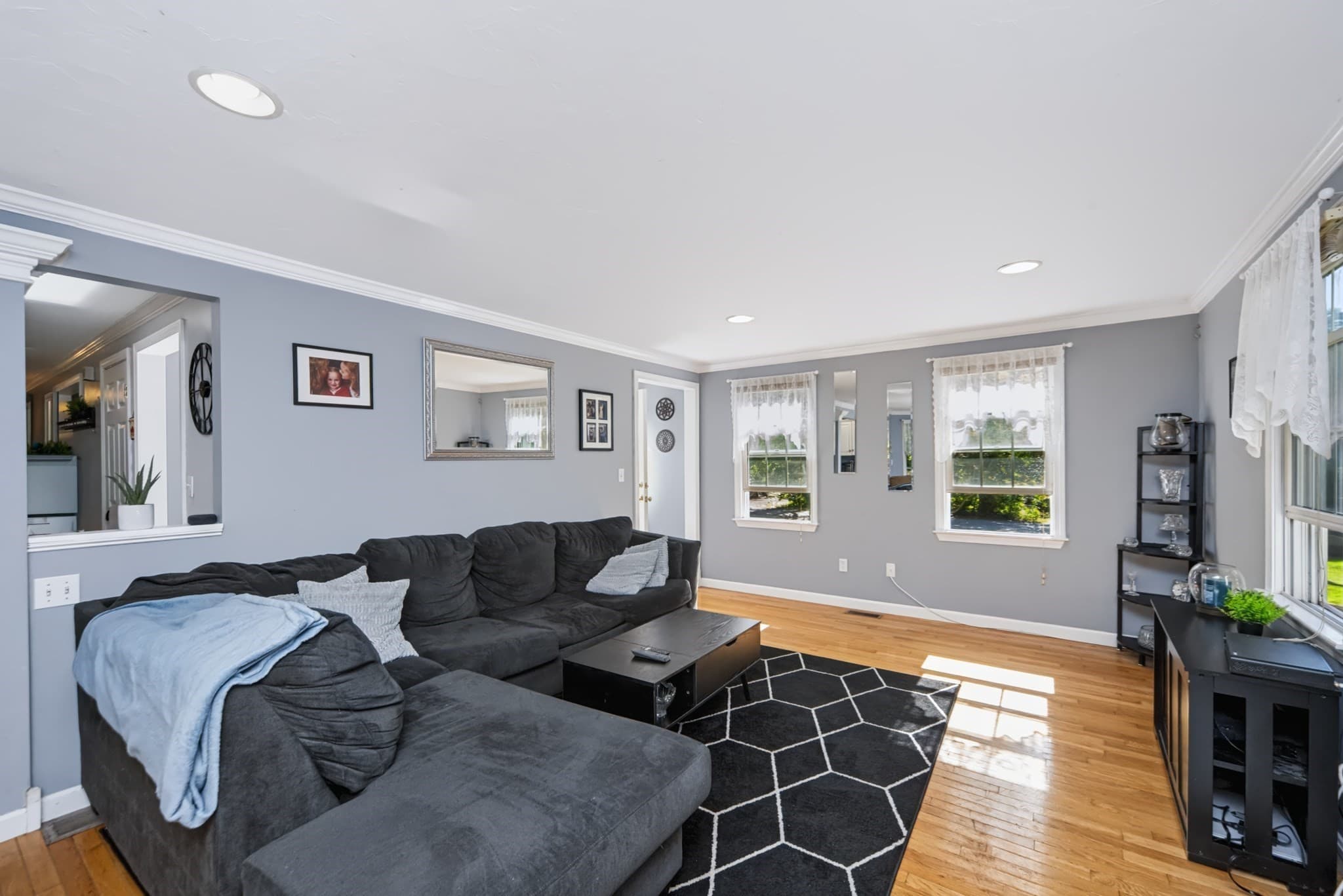 Single Family Residence at 24 Evergreen Rd, Lakeville MA 02347, Lakeville, photo 6 of 33