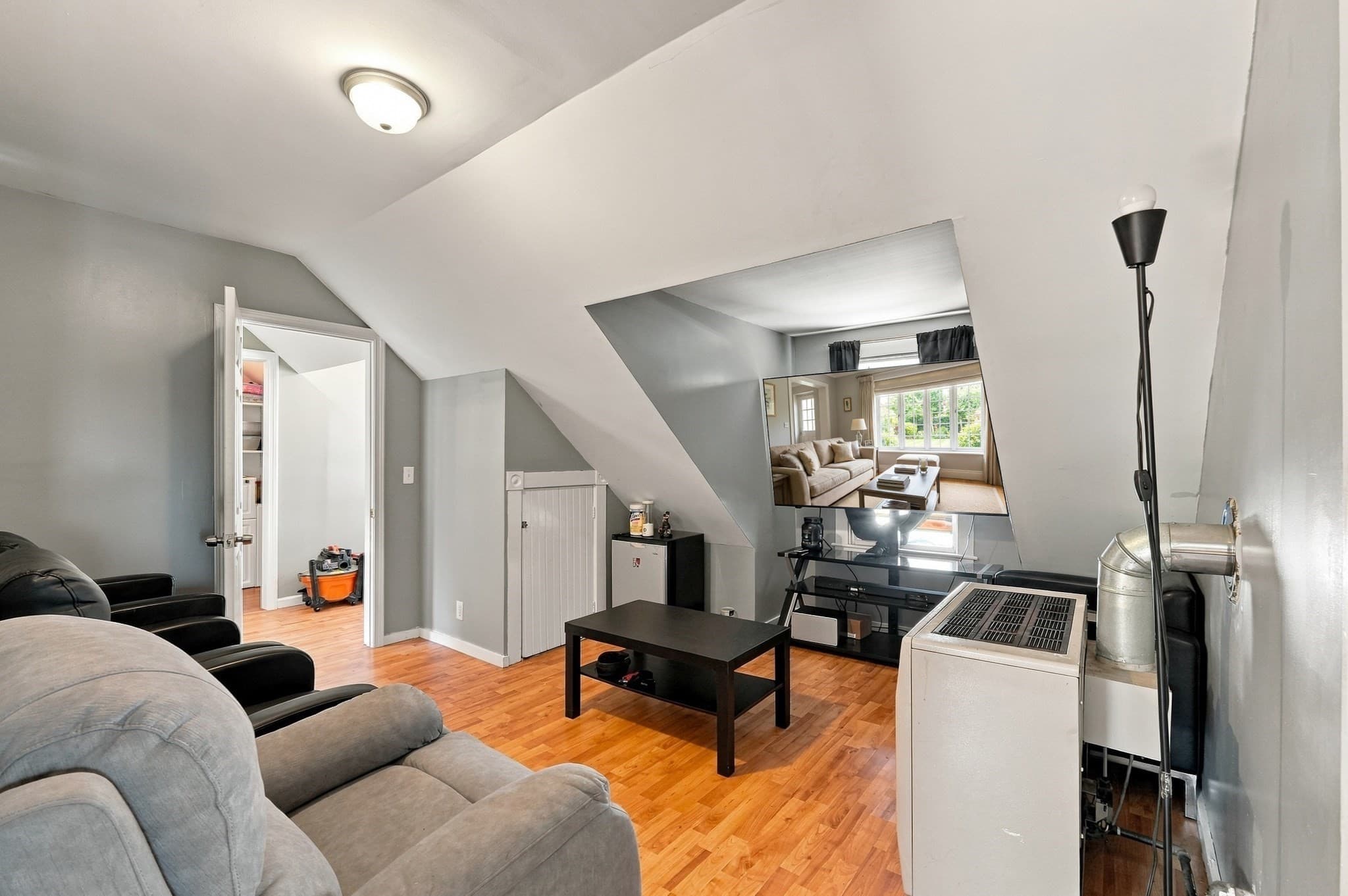 Multi Family at 125 Reynolds St, New Bedford MA 02746, New Bedford, photo 23 of 41