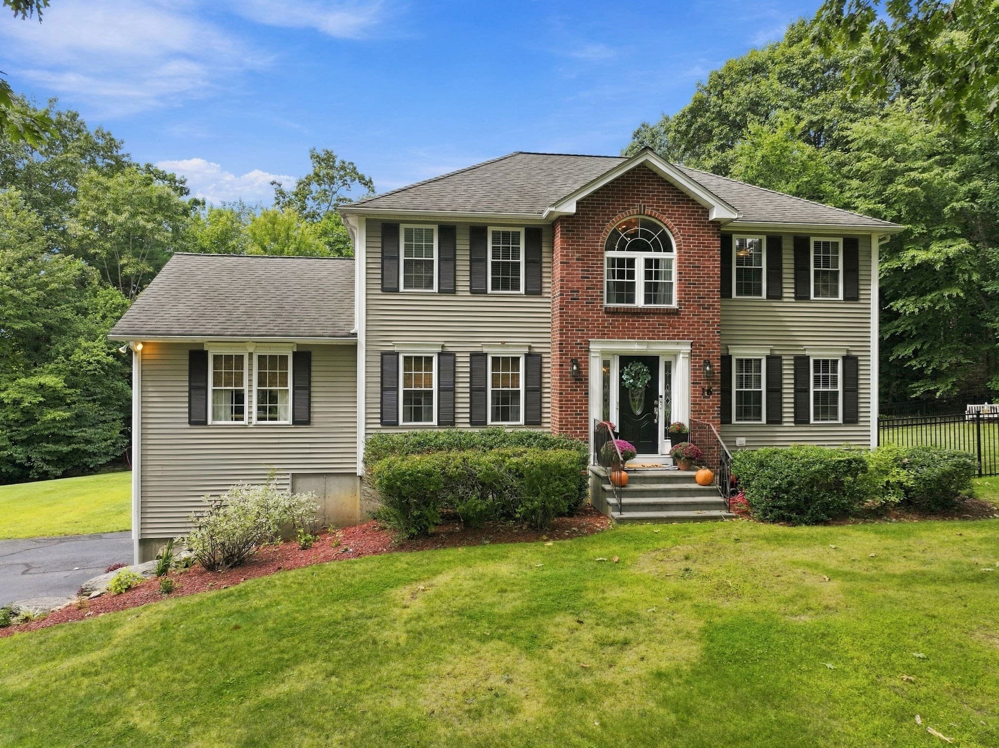 Single Family Residence at 16 Jaimie Ann Dr, Rutland MA 01543, Rutland, photo 30 of 42