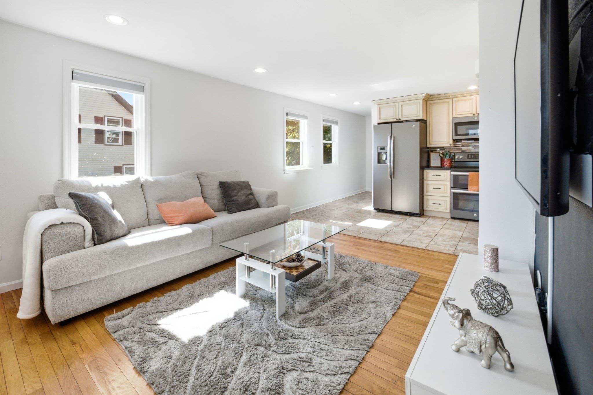 Single Family Residence at 51 Mechanic St, Bellingham MA 02019, Bellingham, photo 5 of 40