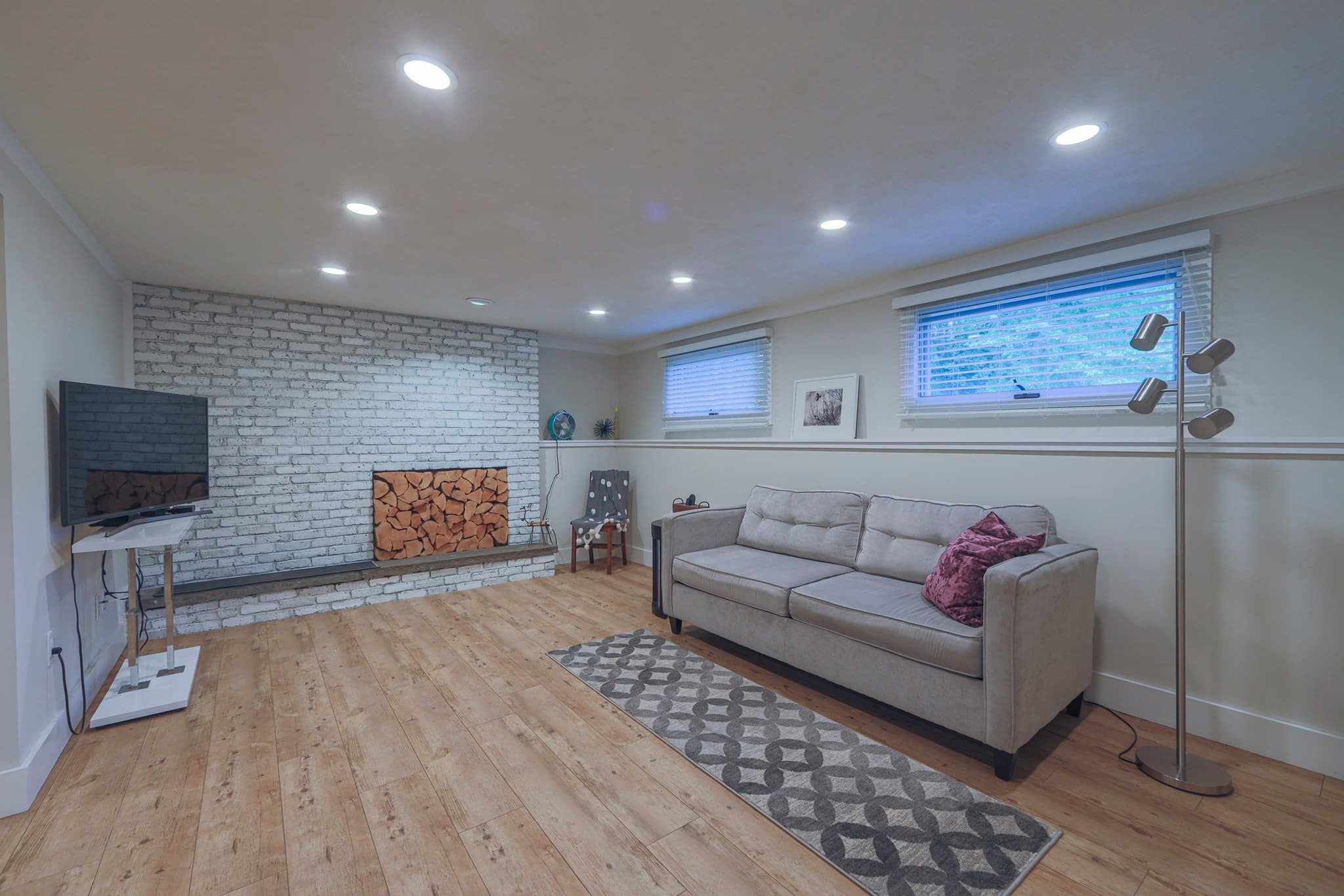 Single Family Residence at 12 Stevens Pl, Saugus MA 01906, Saugus, photo 21 of 31