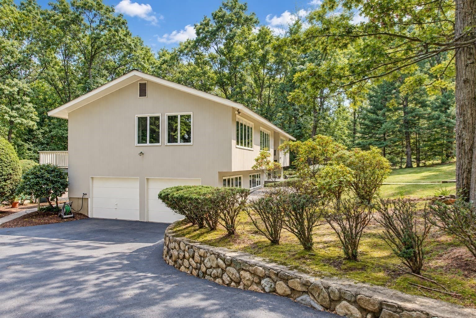 Single Family Residence at 9 West Ridge Dr, Sharon MA 02067, Sharon, photo 36 of 39