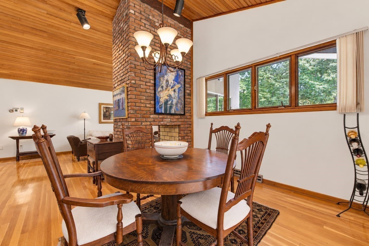 Single Family Residence at 9 West Ridge Dr, Sharon MA 02067, Sharon, photo 9 of 39