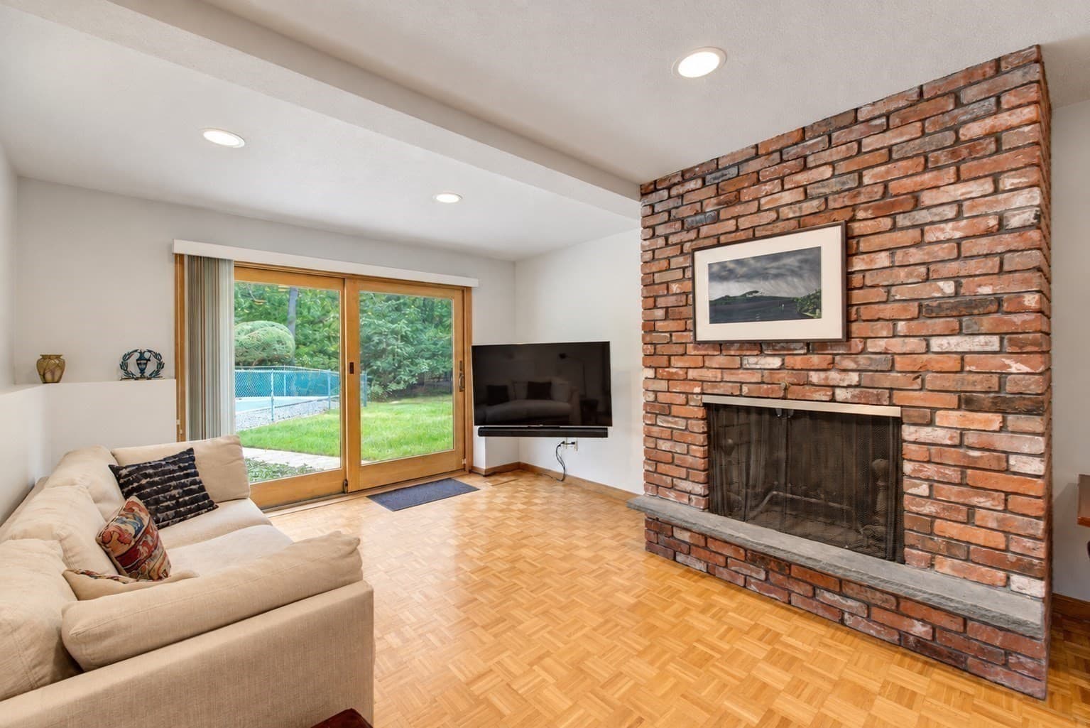 Single Family Residence at 9 West Ridge Dr, Sharon MA 02067, Sharon, photo 24 of 39