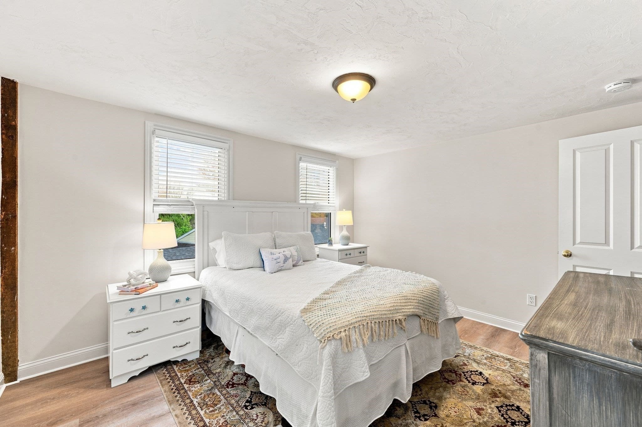 Condominium at 4 Farragut Rd # 2, Ipswich MA 01938, Ipswich, photo 17 of 33