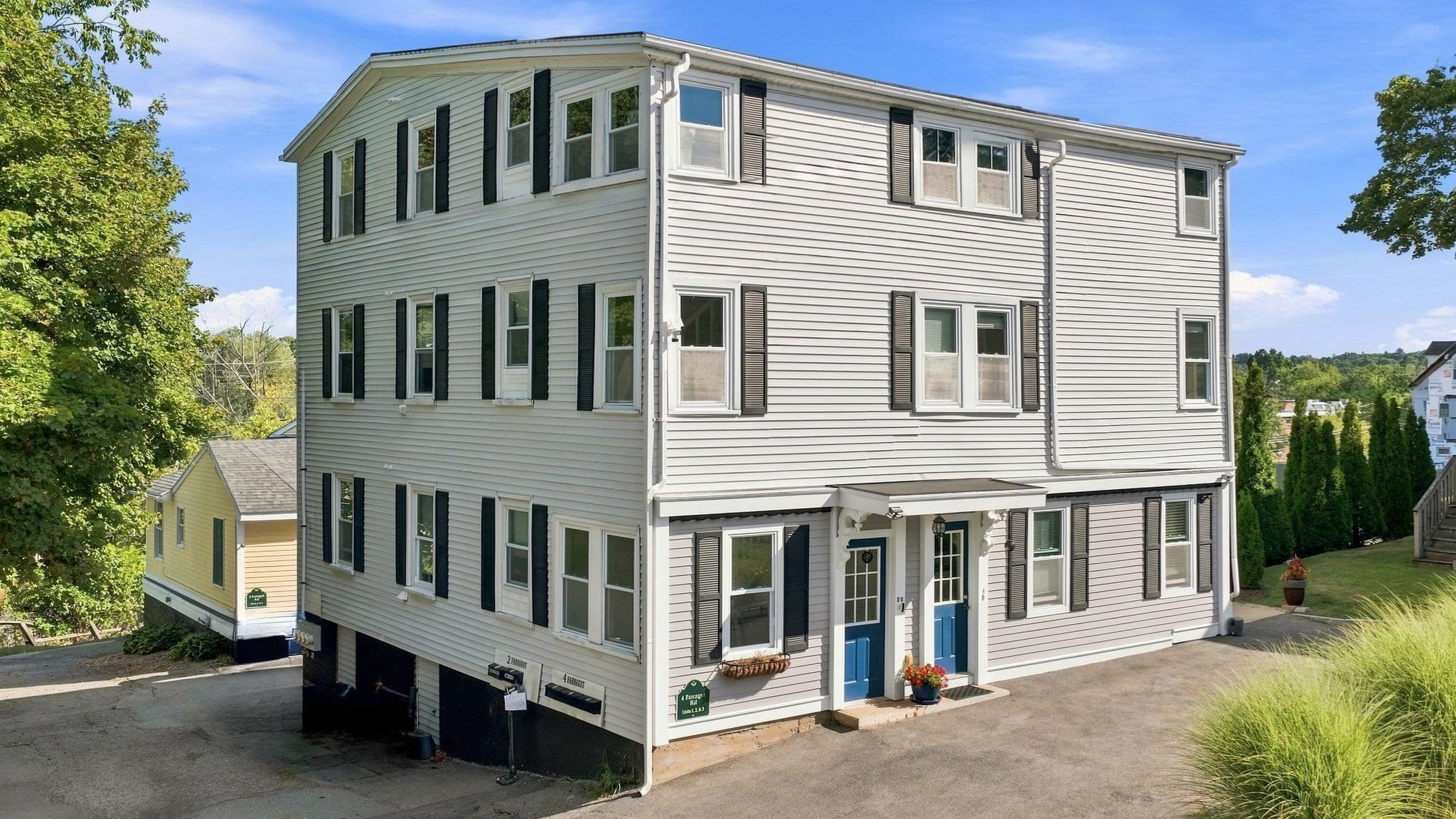 Condominium at 4 Farragut Rd # 2, Ipswich MA 01938, Ipswich, photo 26 of 33