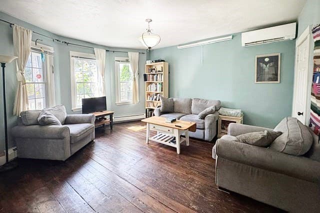 Single Family Residence at 8 May Street, Beverly MA 01915, Beverly, photo 13 of 27