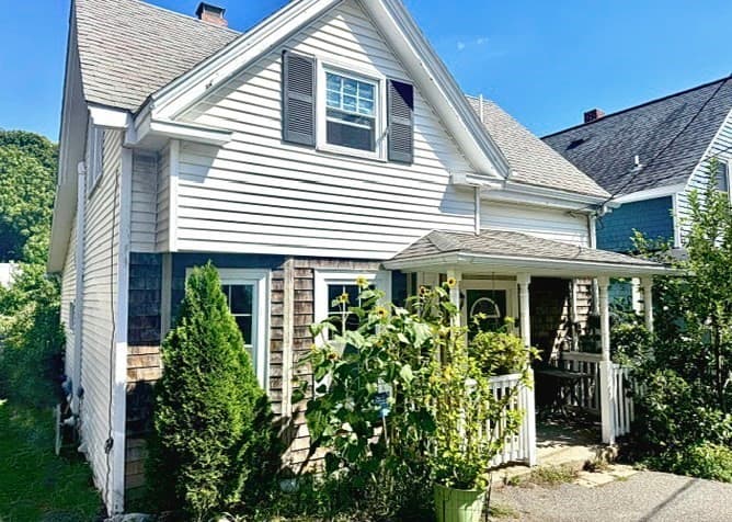8 May Street, Beverly MA 01915